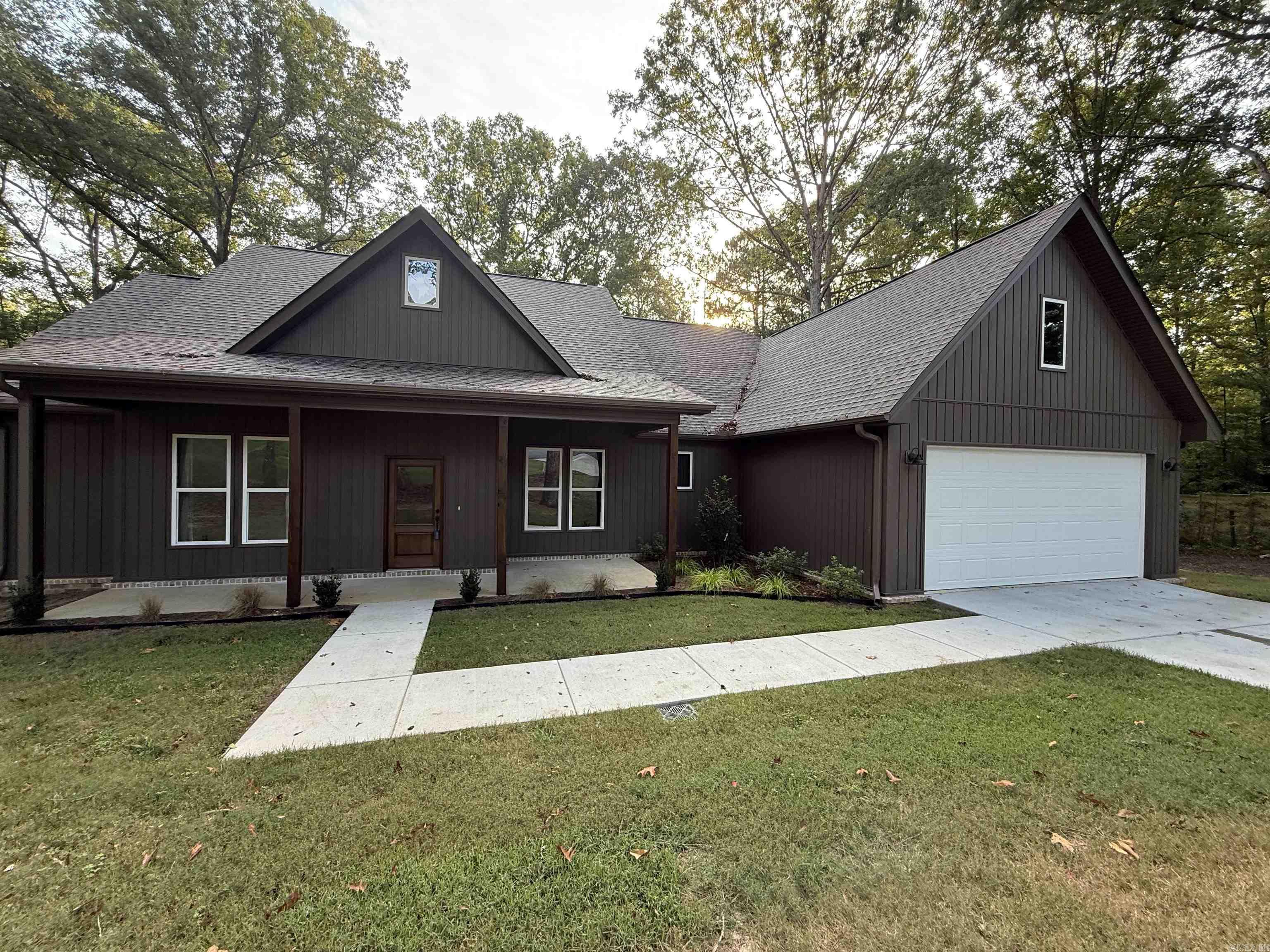 ORCHARD PLANTATIONS - Residential