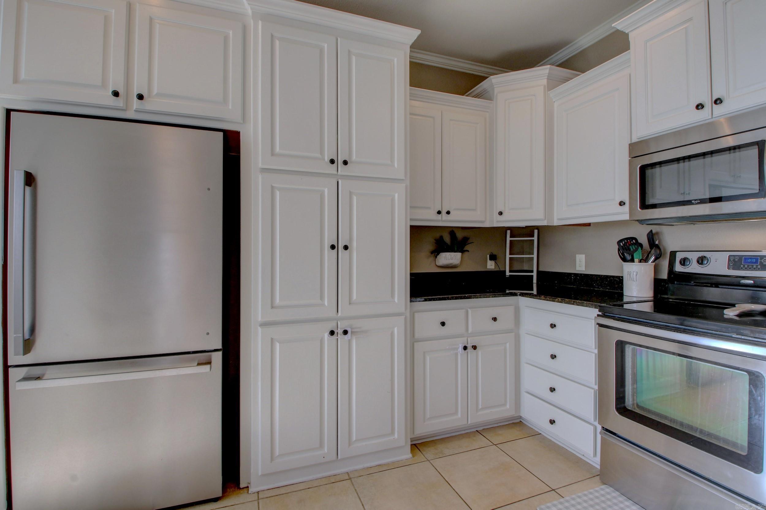 BASE MEADOWS ADDN - Residential