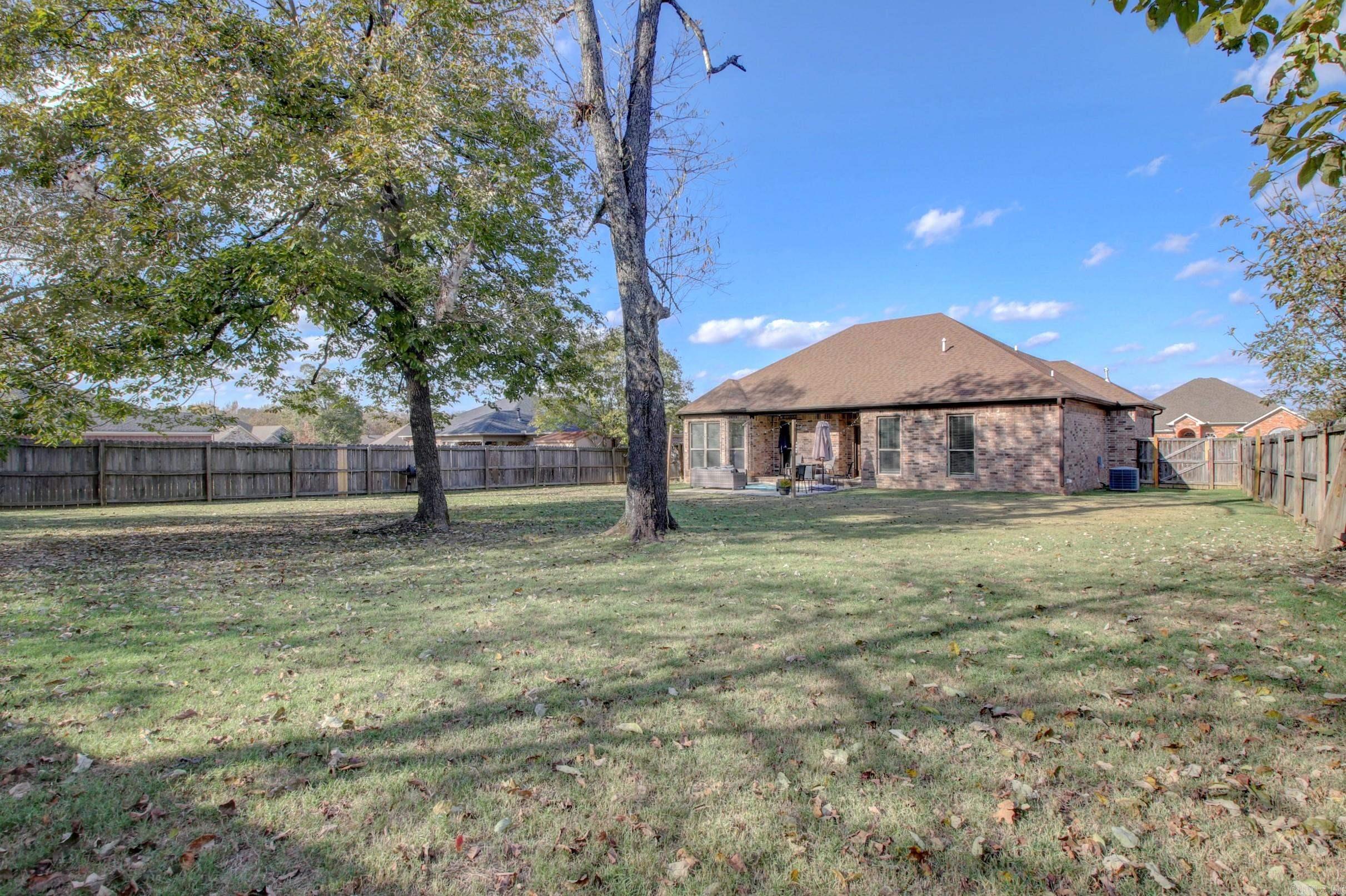 BASE MEADOWS ADDN - Residential