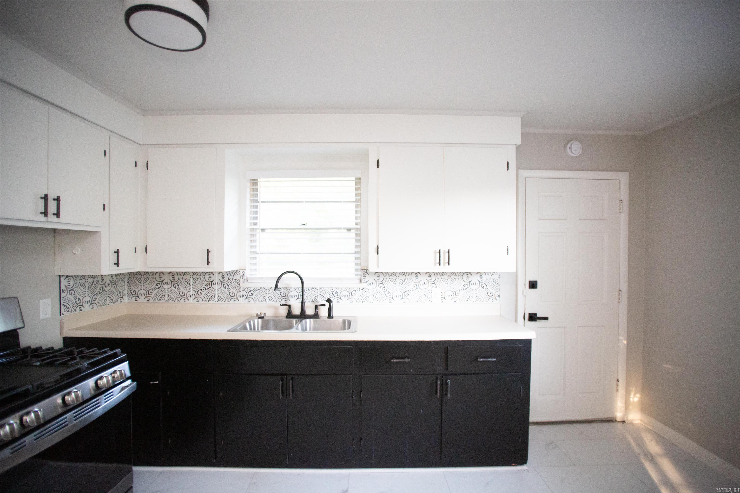 BRICKTON ADDN - Residential Lease