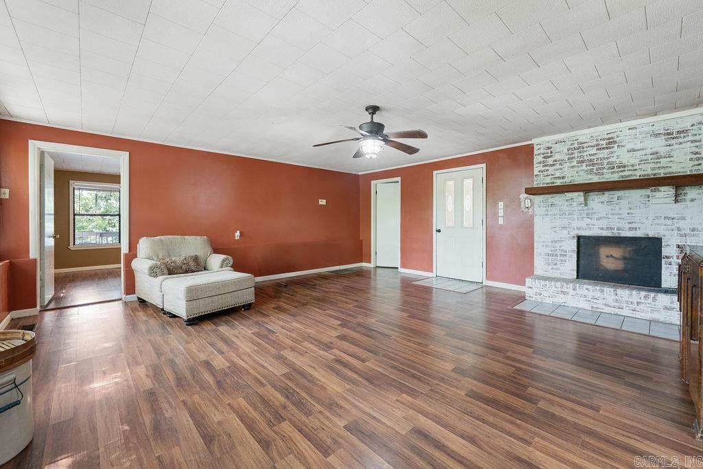 HUNTERS REST CORP - Residential