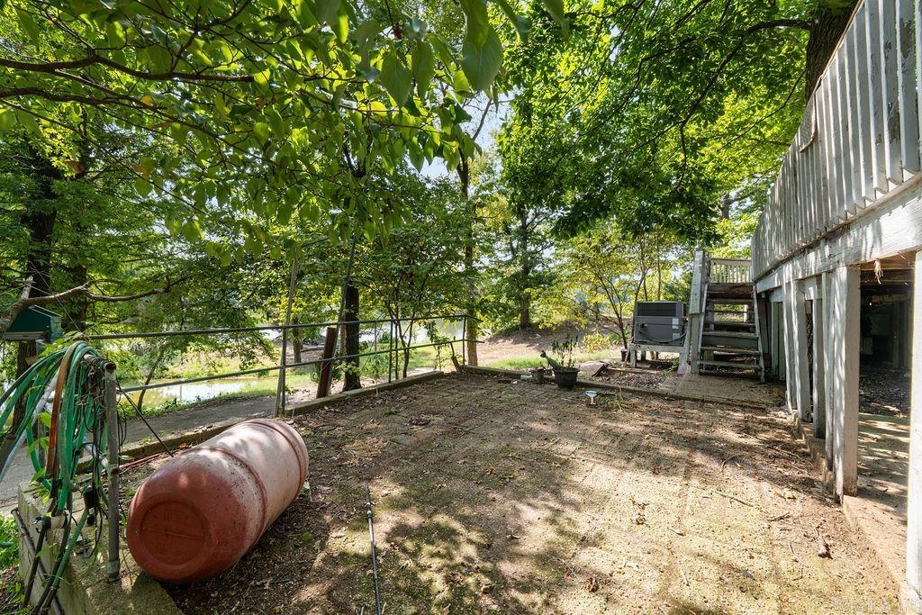 HUNTERS REST CORP - Residential