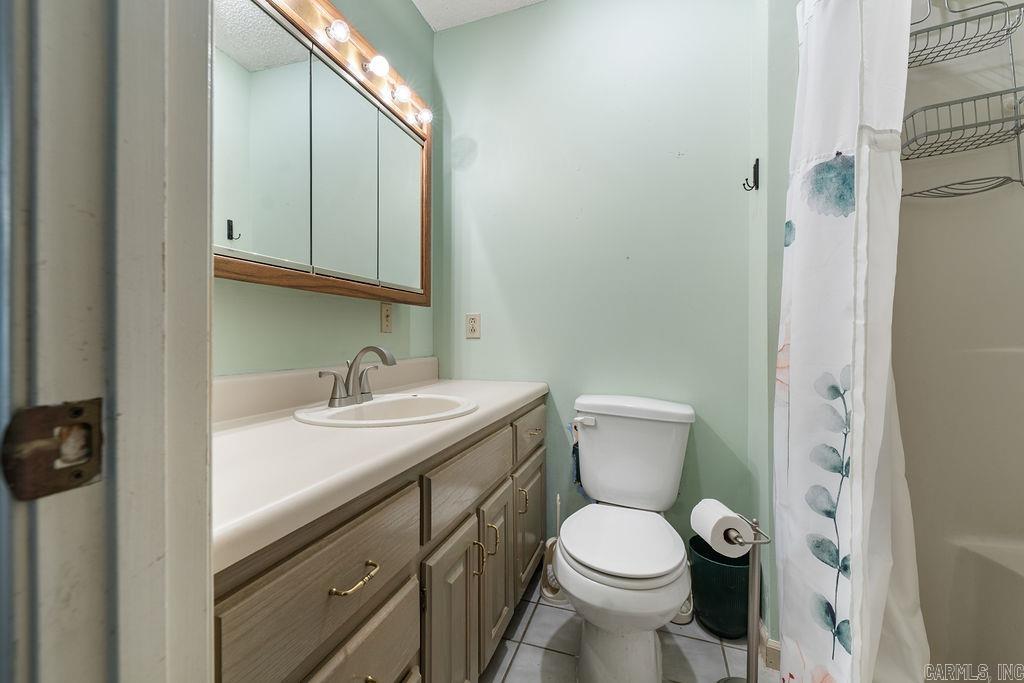 HUNTERS REST CORP - Residential