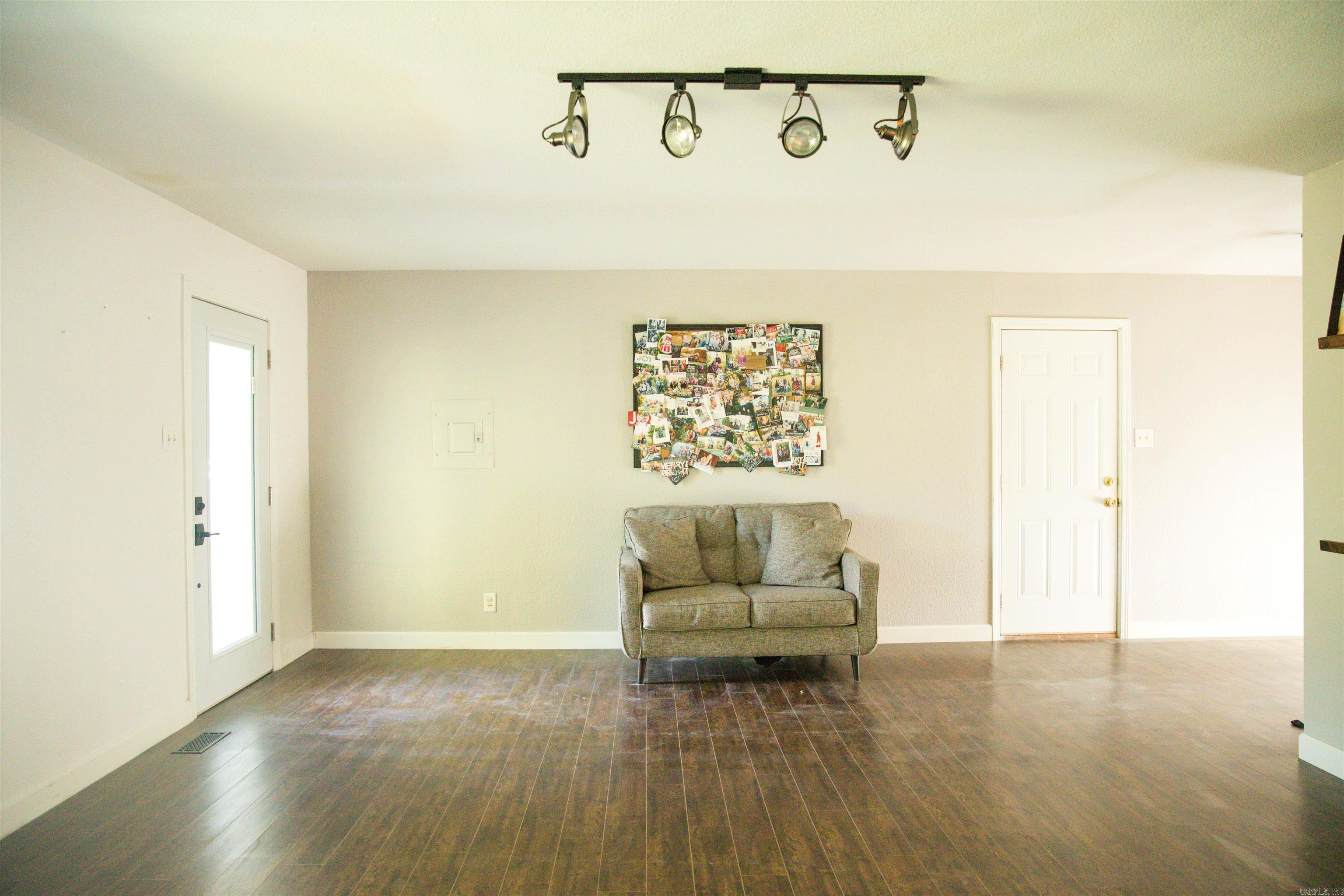 BAKER - Residential