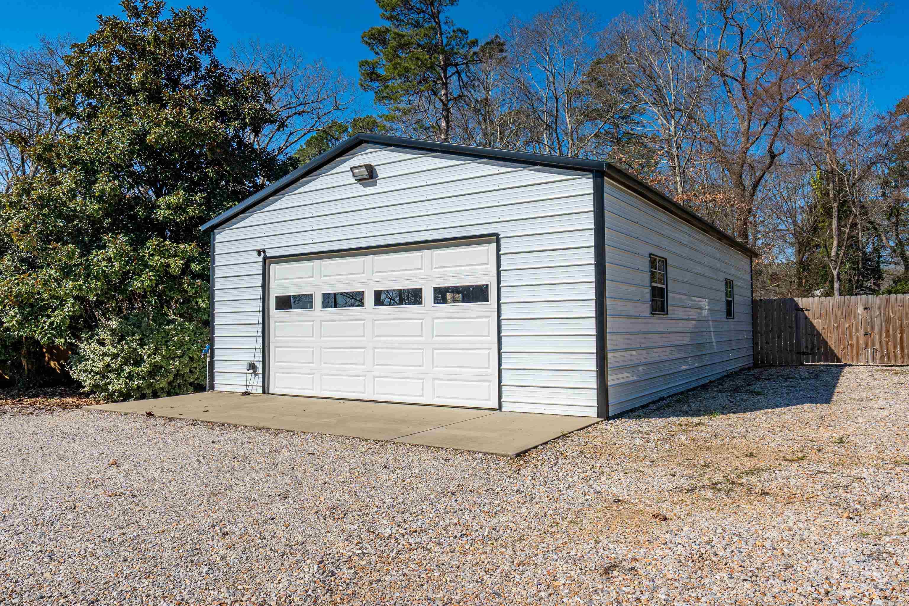 COUNTRY CLUB HEIGHTS ADDN - Residential