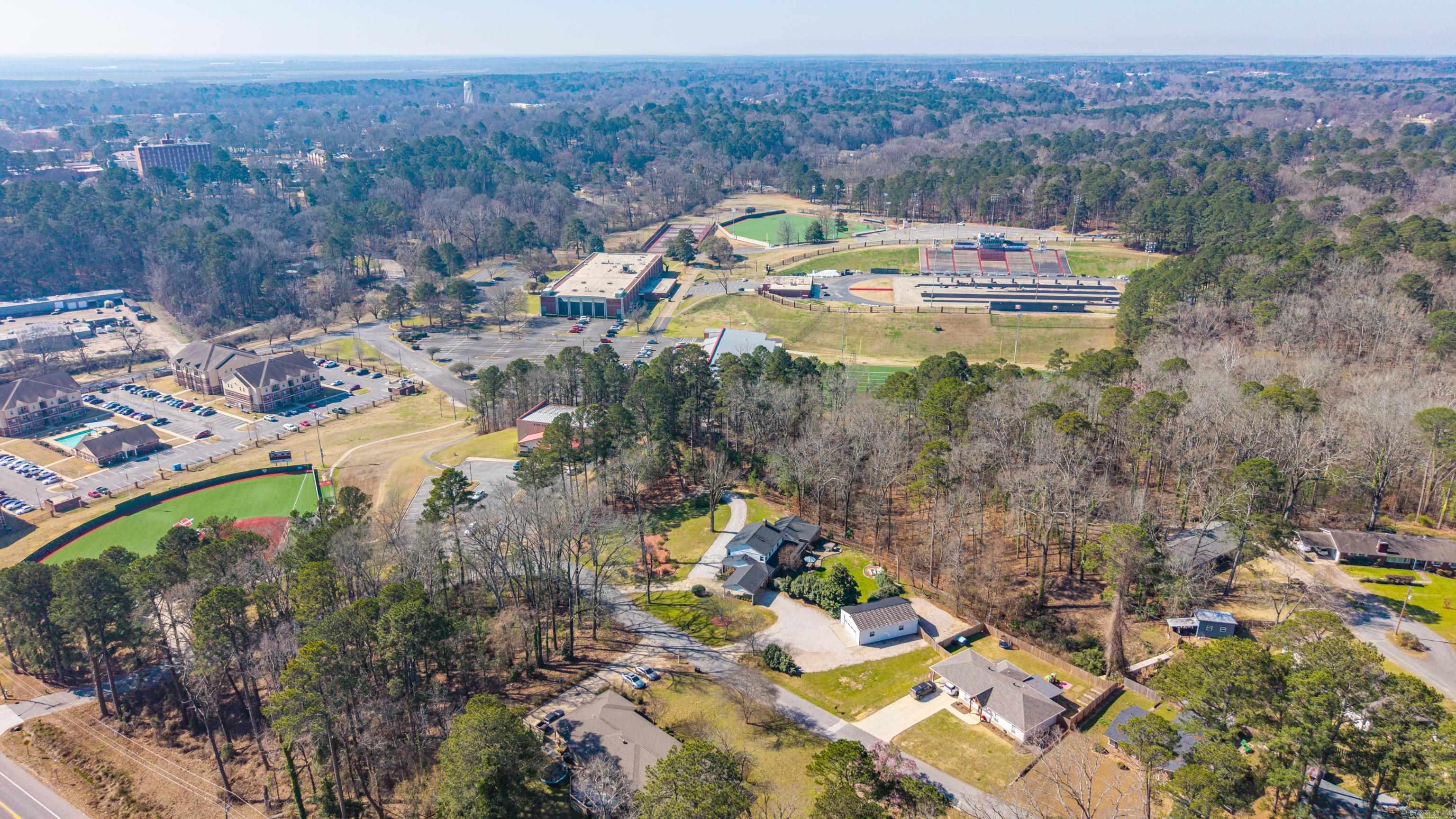 COUNTRY CLUB HEIGHTS ADDN - Residential