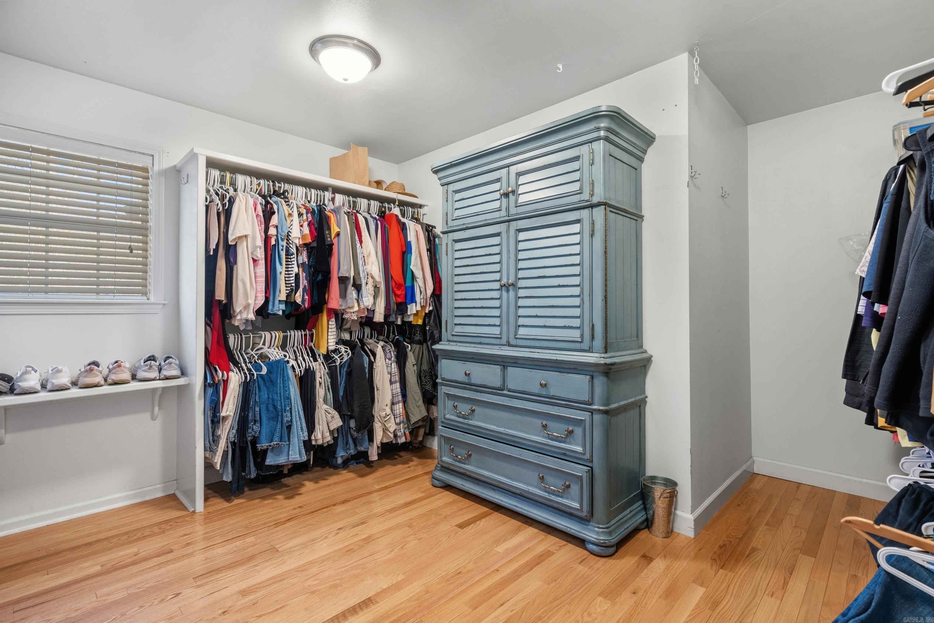 COUNTRY CLUB HEIGHTS ADDN - Residential