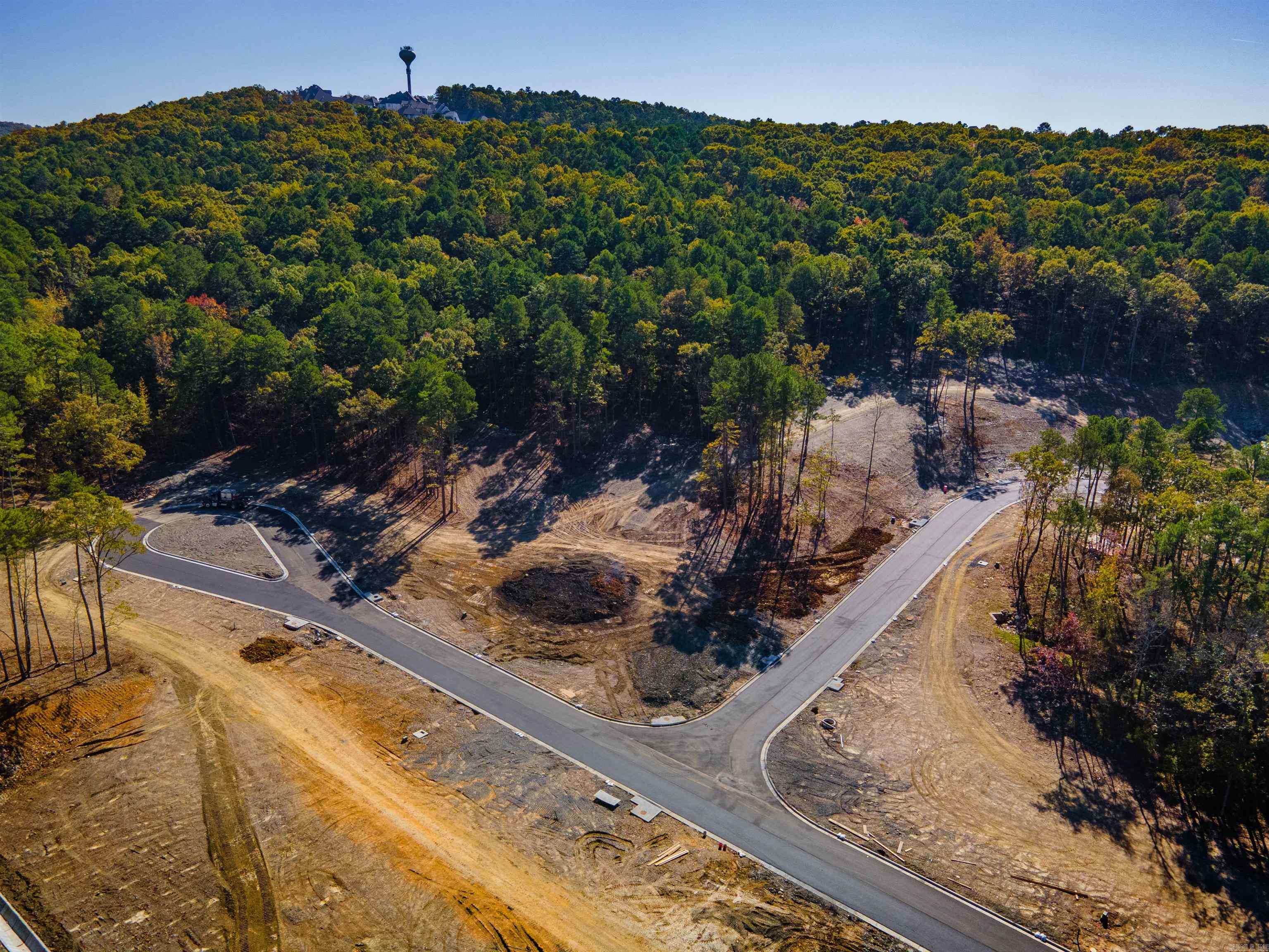 CHENAL VALLEY ABINGTON COURT - Land