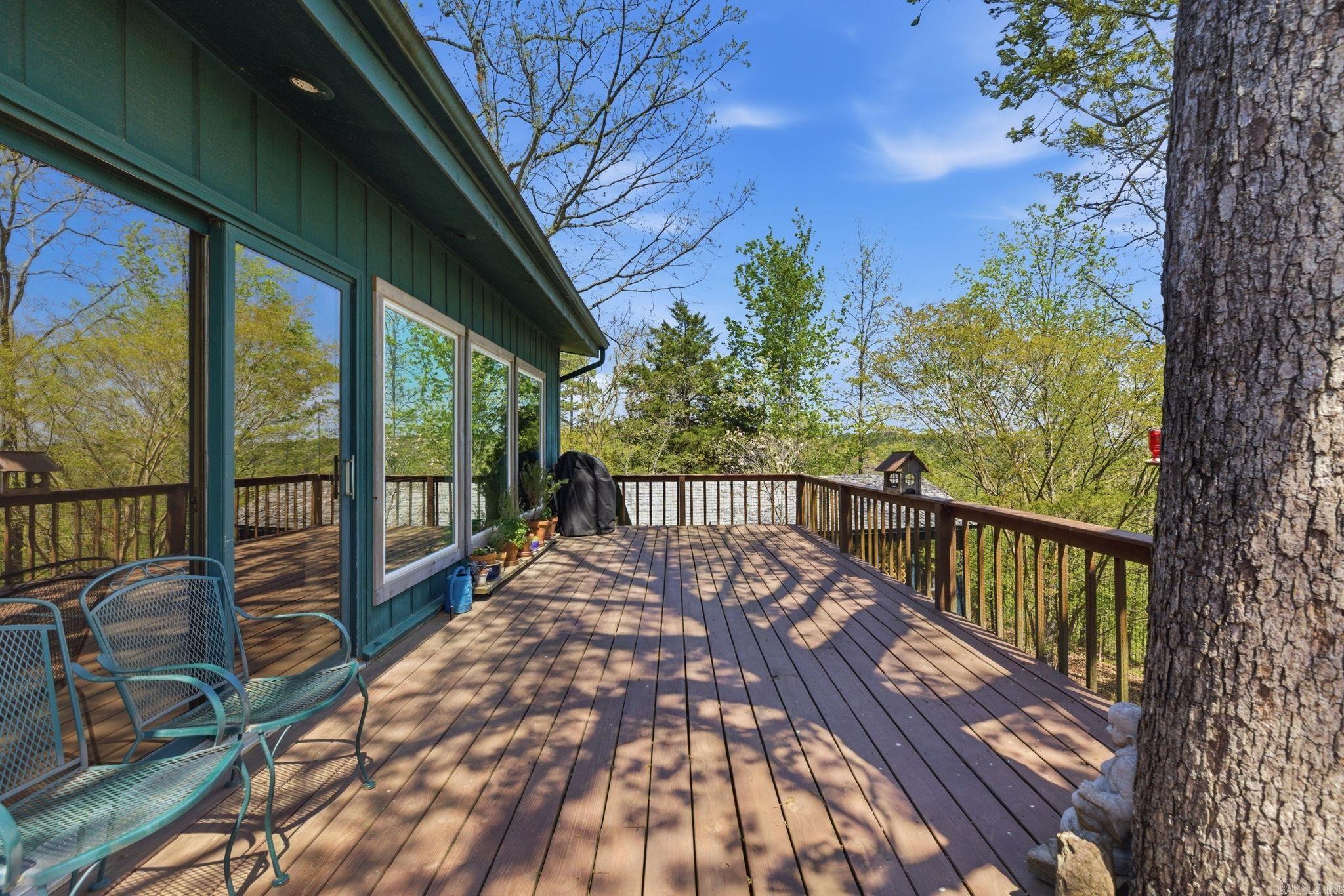 INDIAN HILLS - Residential