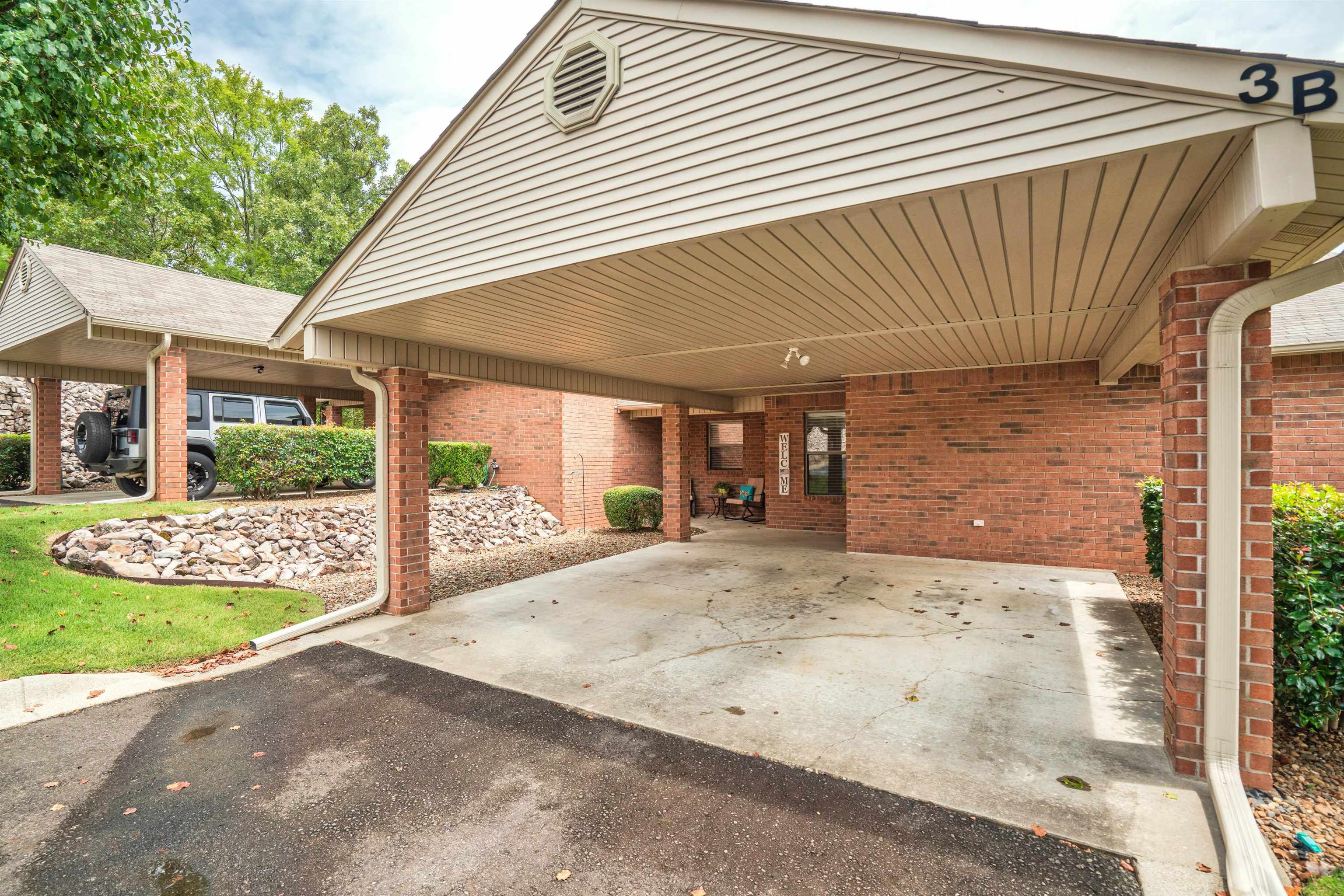 The Oaks - Residential