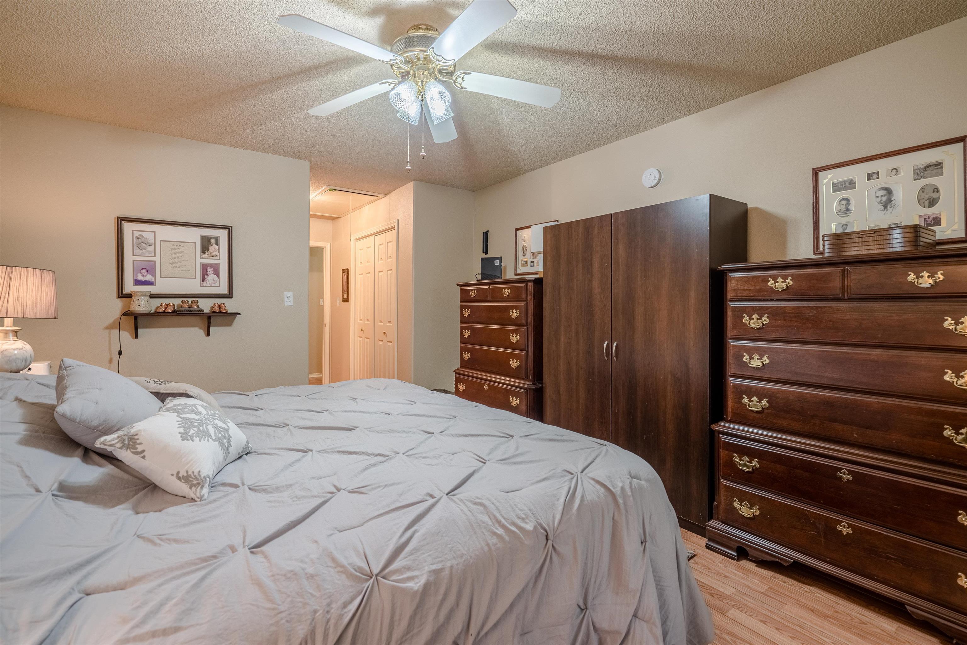 The Oaks - Residential