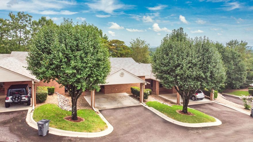 Better be first in line for this one.  Excellent location minutes away from Oaklawn and smack dab in the center of Hot Springs.  55 plus community offering privacy and convenience.  2 bed/2 bath with well equipped and spacious kitchen with granite counters.  Vaulted ceiling in the living room and enjoy the fully enclosed back patio area.  2 stall covered parking.  Newer HVAC.  No stairs/steps.  If you sleep on it you won't be sleeping in it.