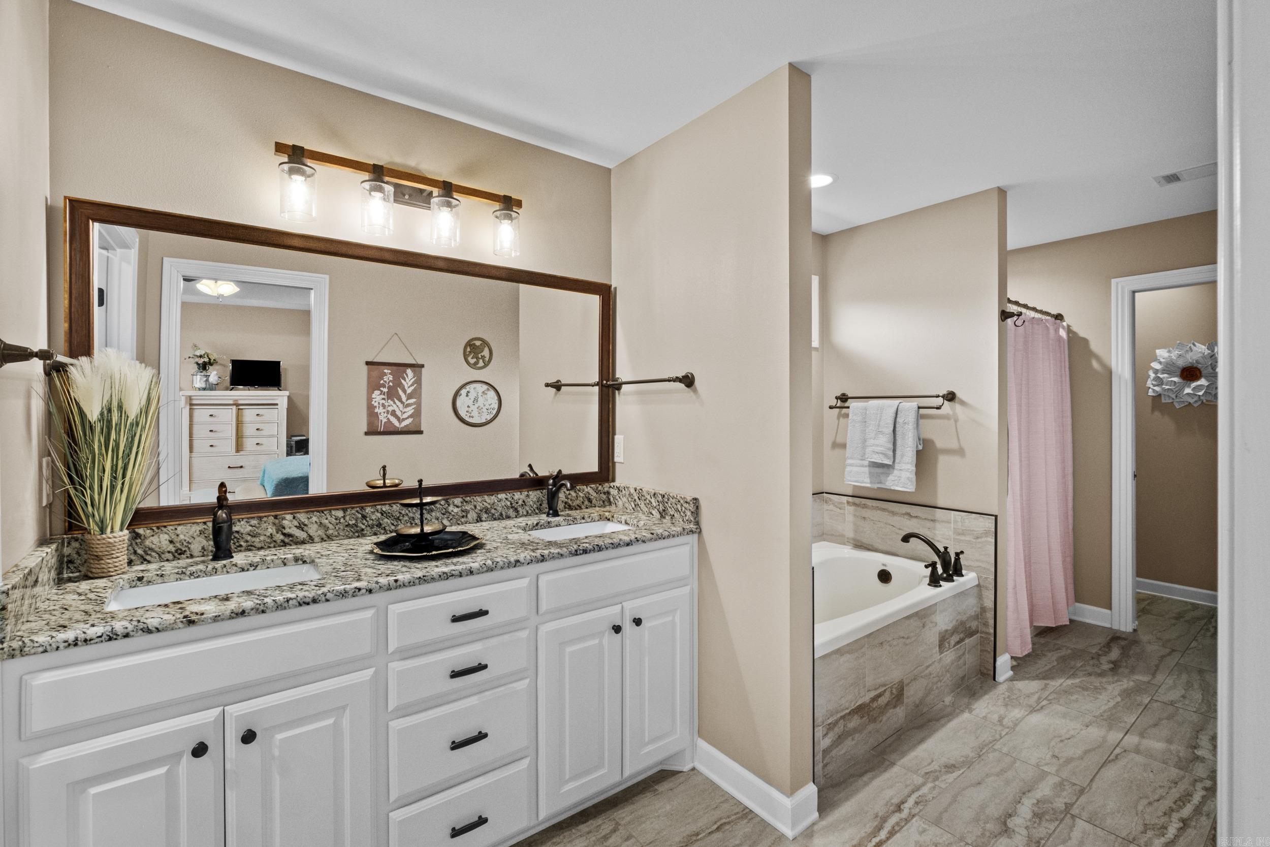 LAUREL COURT SUBDIVISION - Residential