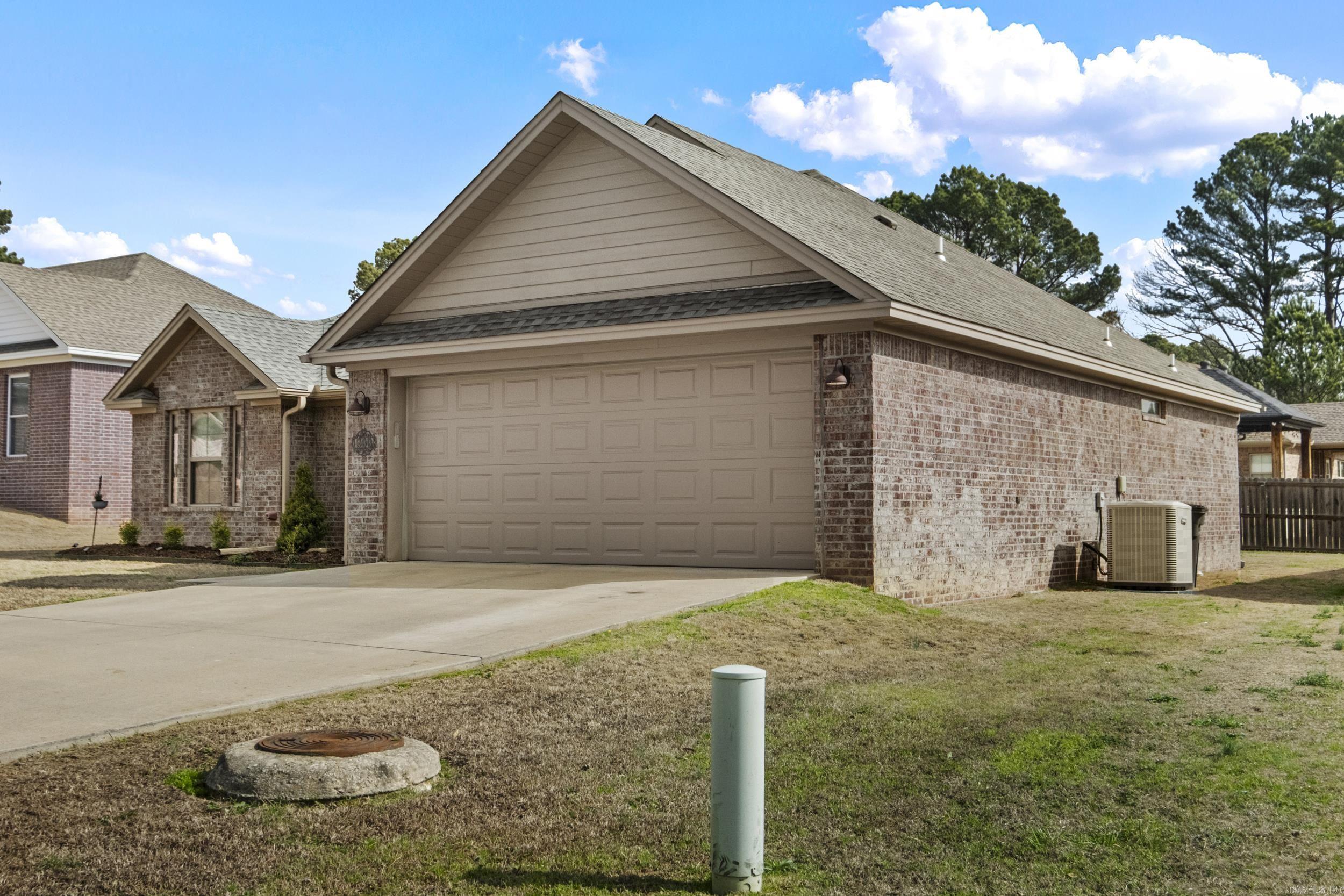 LAUREL COURT SUBDIVISION - Residential