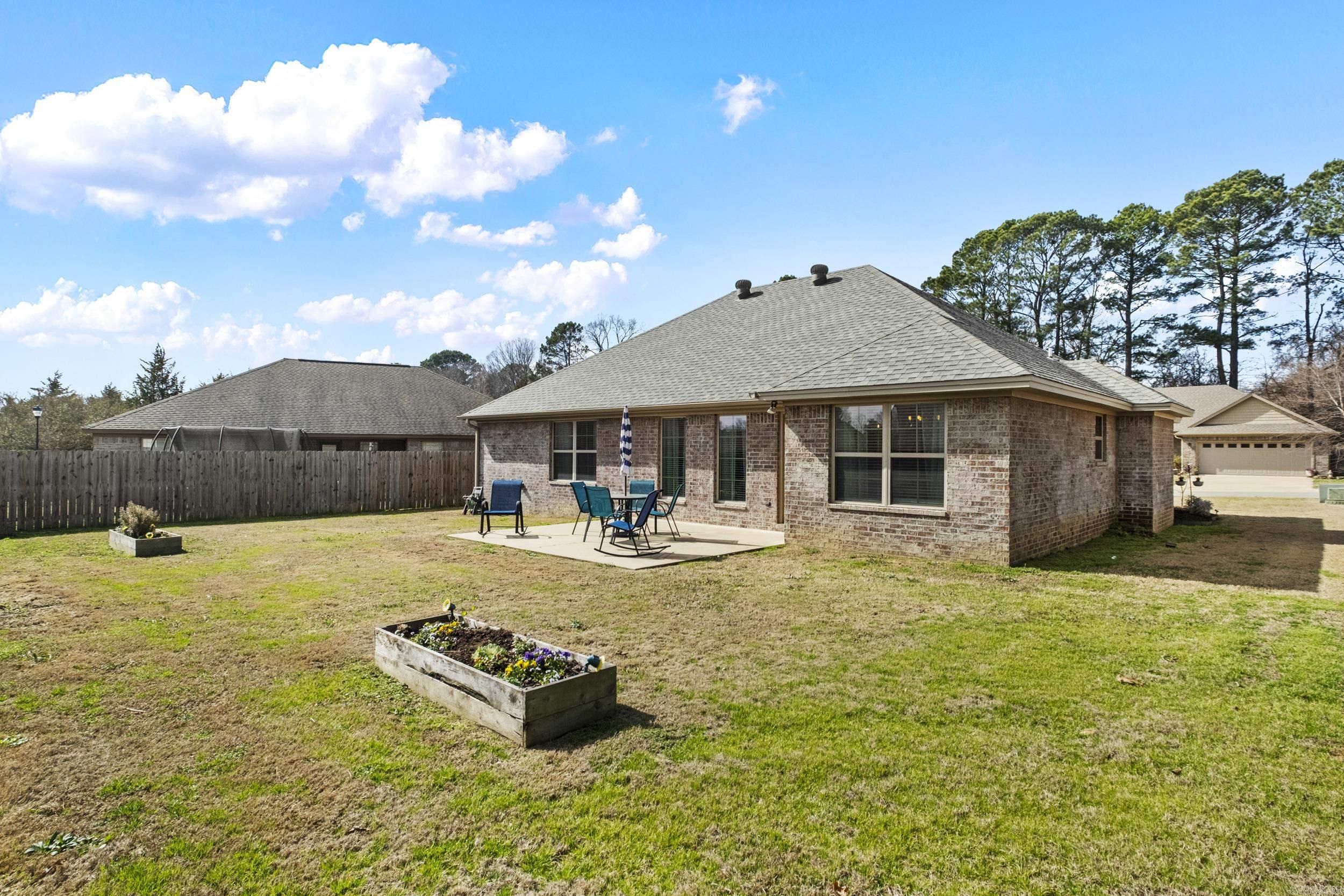 LAUREL COURT SUBDIVISION - Residential