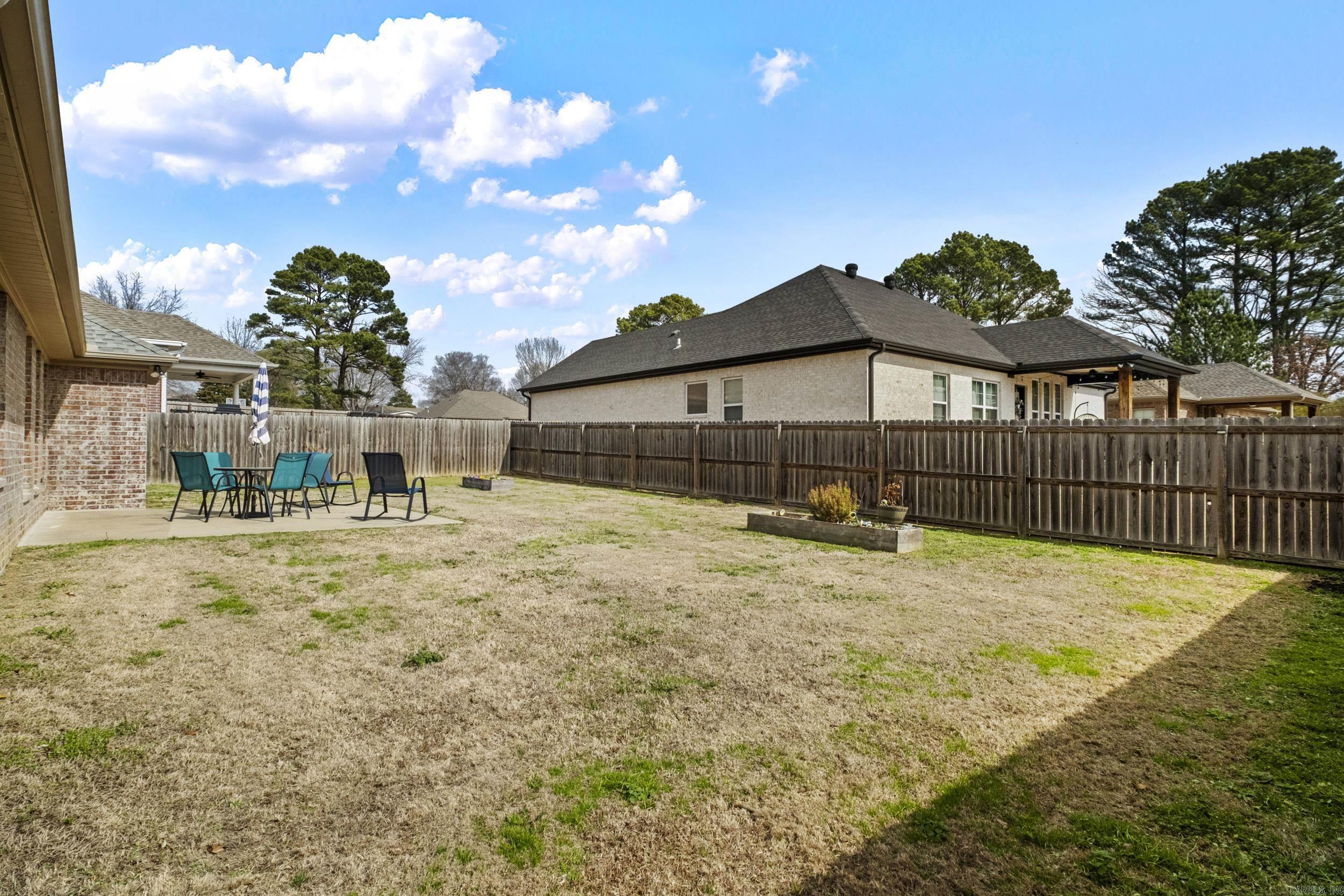 LAUREL COURT SUBDIVISION - Residential