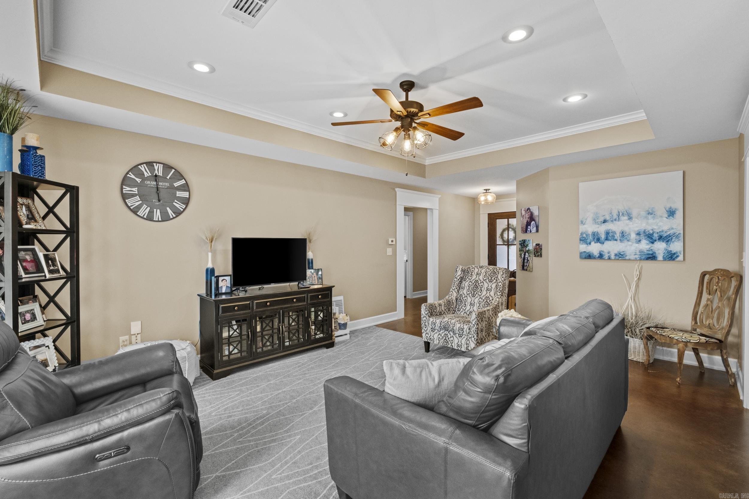 LAUREL COURT SUBDIVISION - Residential