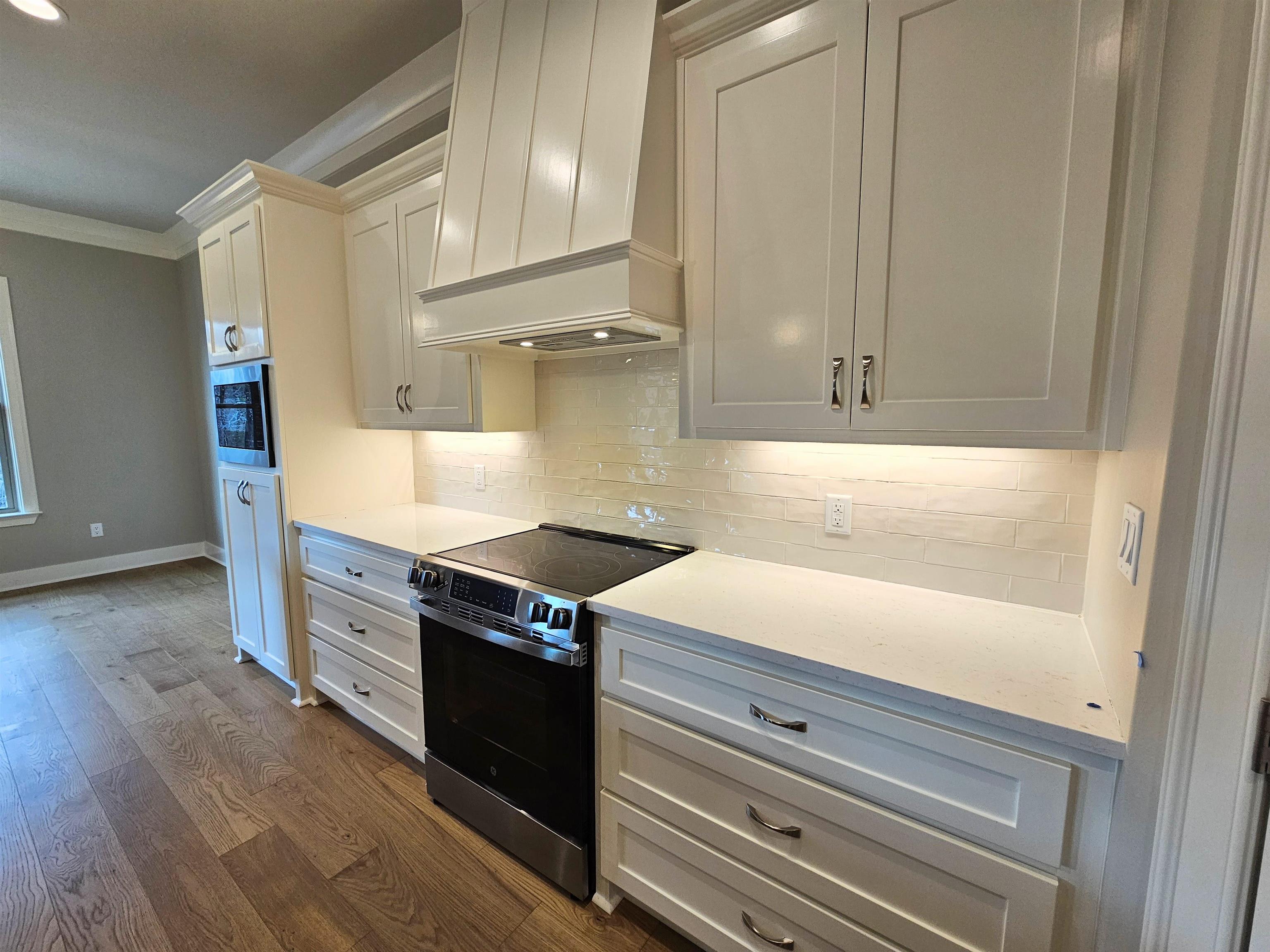 PACIFICA VILLAS - Residential