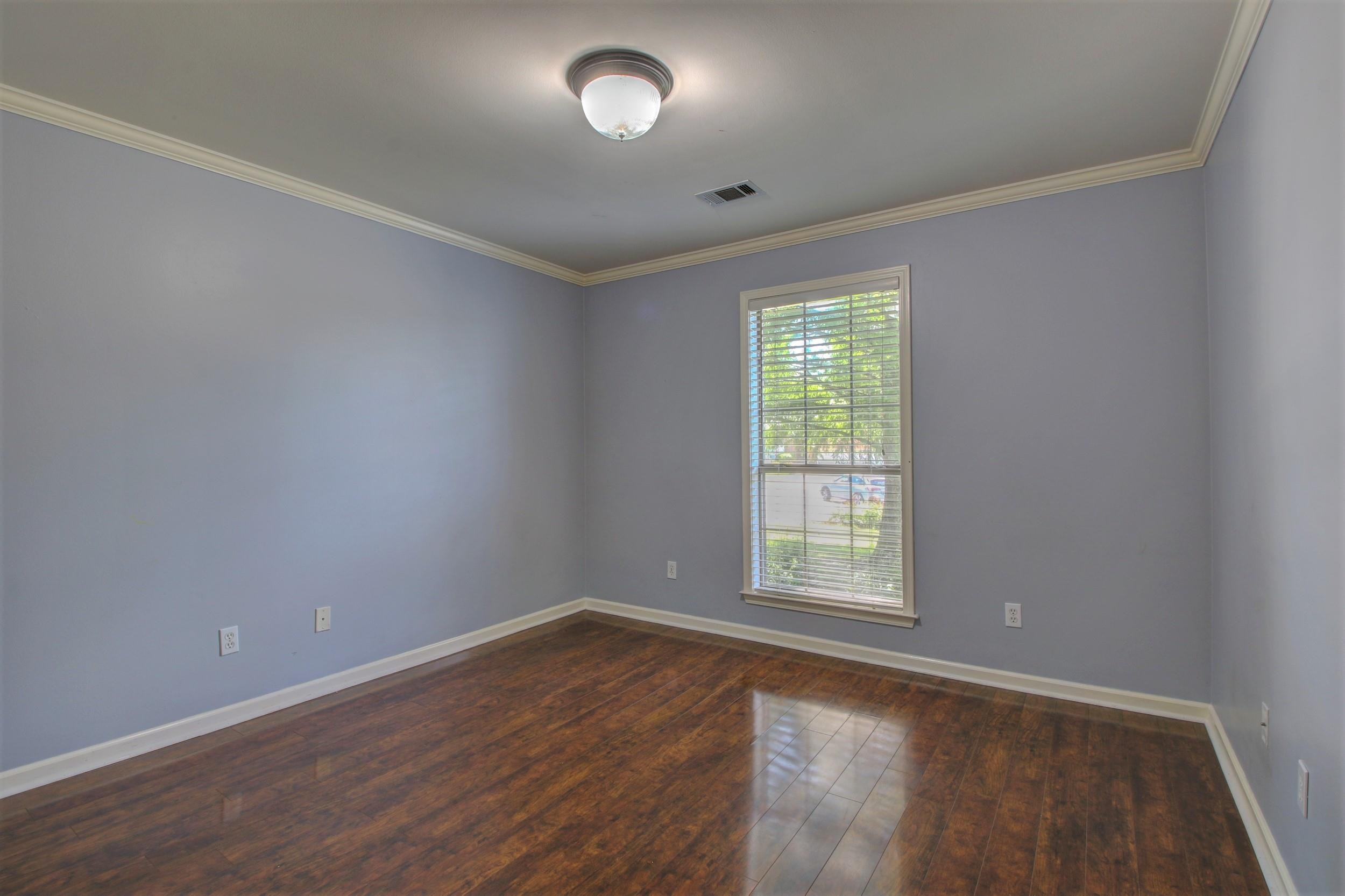 COUNTRY CLUB OF ARK THE - Residential