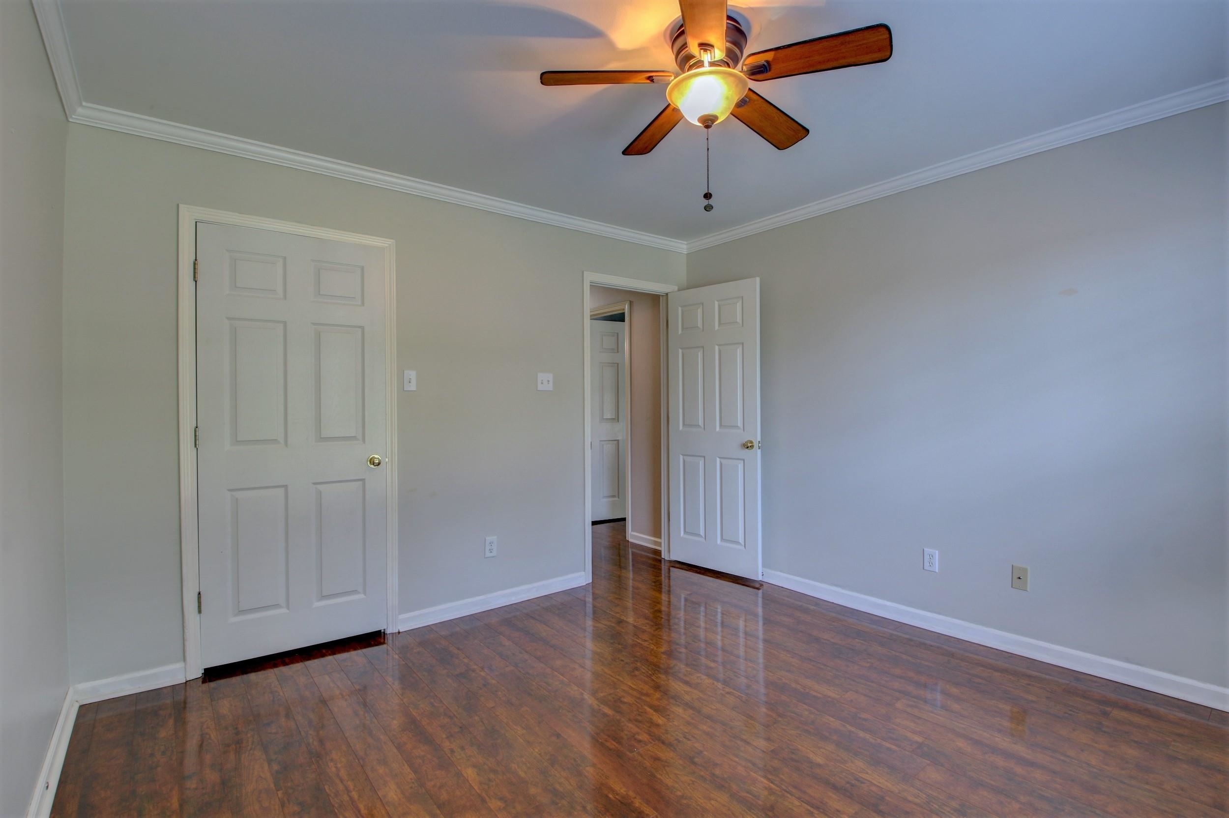 COUNTRY CLUB OF ARK THE - Residential