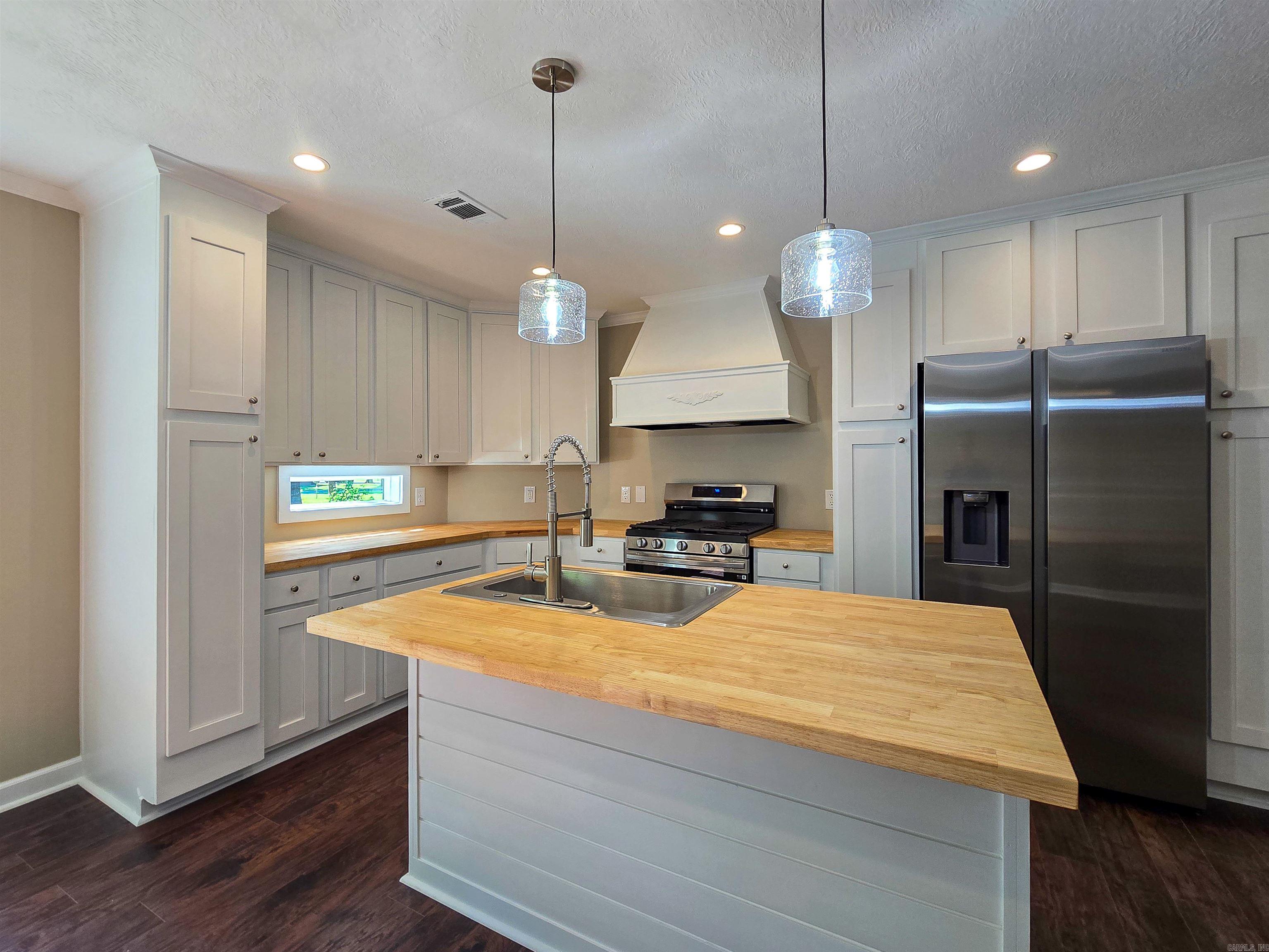 Portis Riverside - Residential