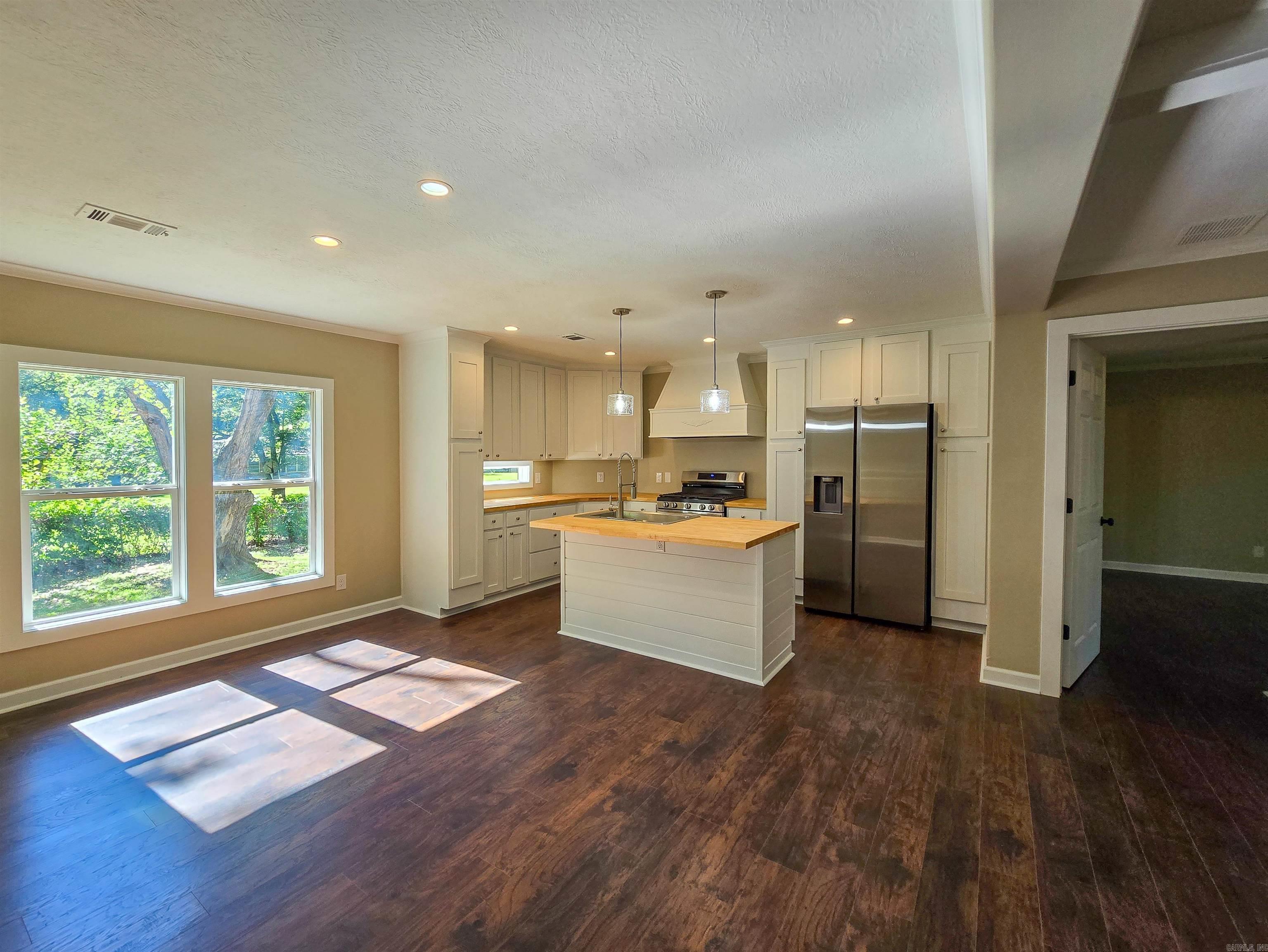 Portis Riverside - Residential