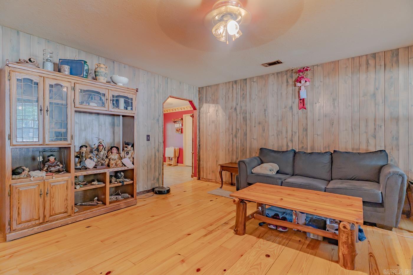 Oakdale - Residential