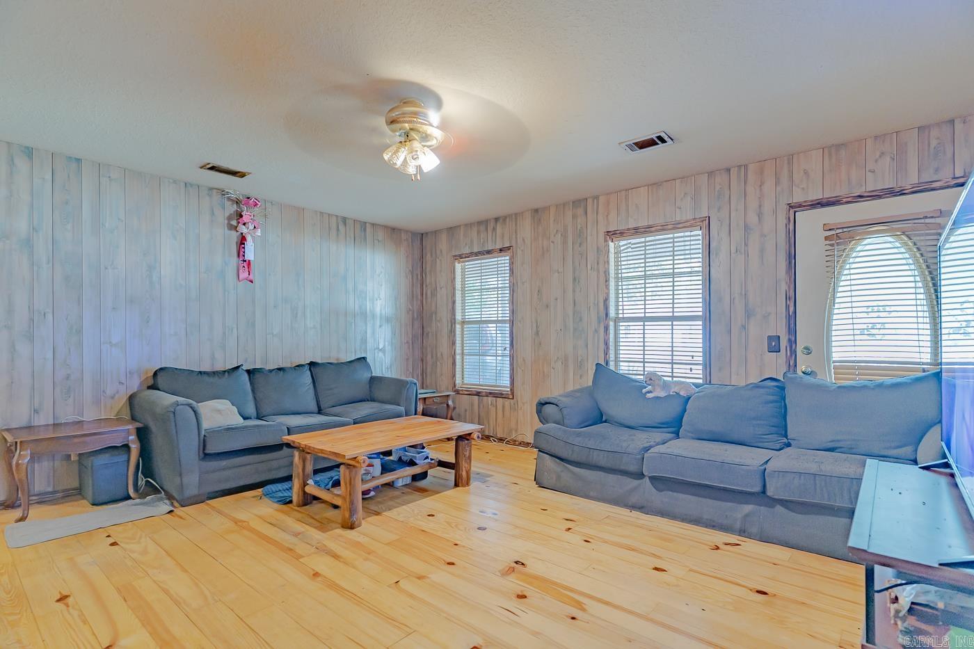 Oakdale - Residential