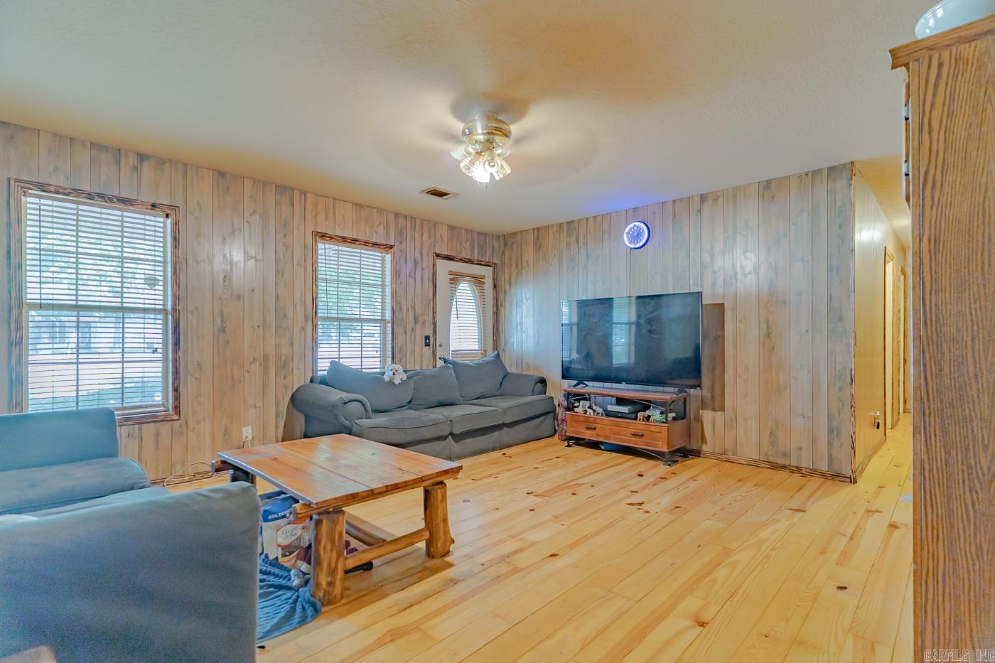 Oakdale - Residential