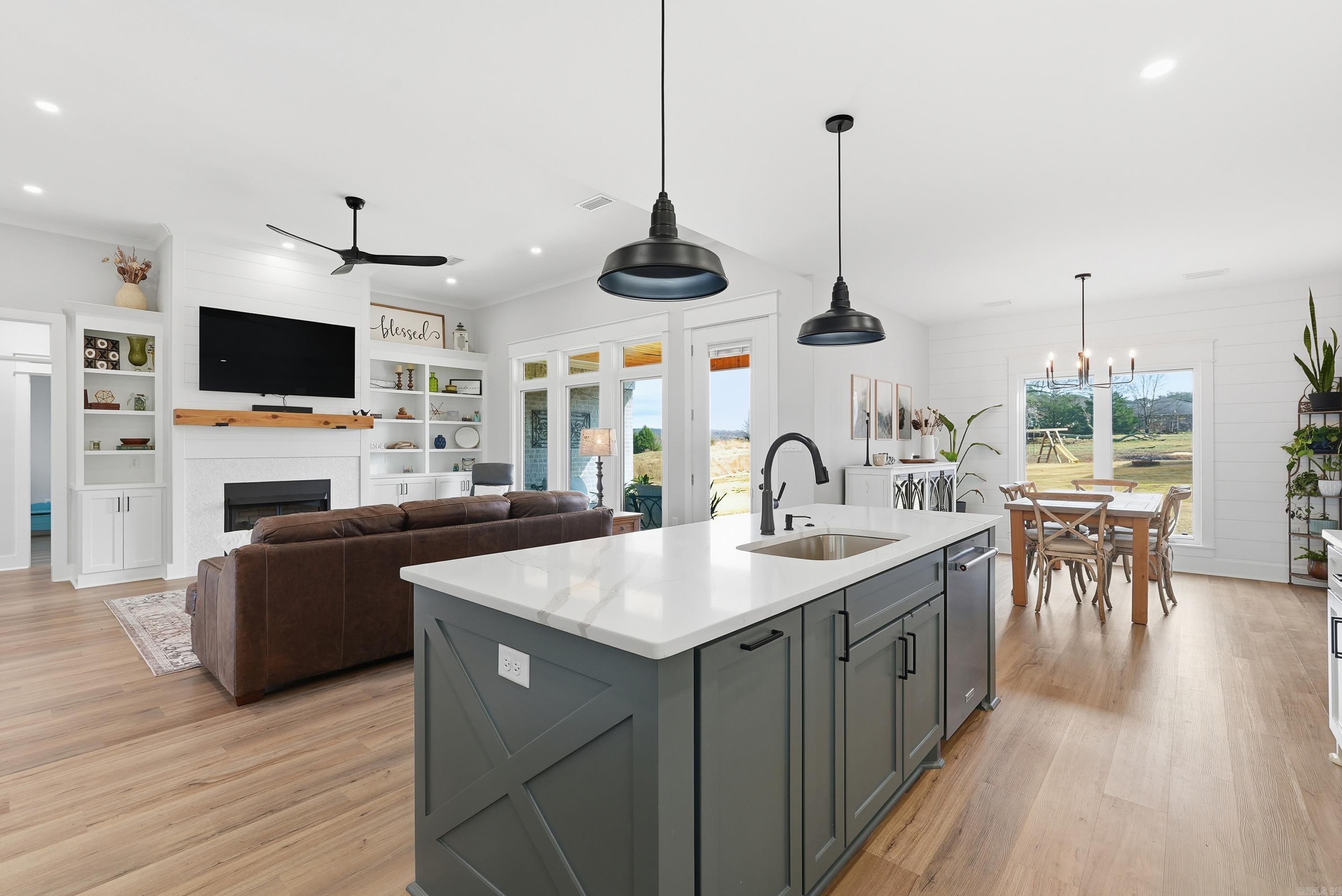 JACK FORK RIDGE - Residential