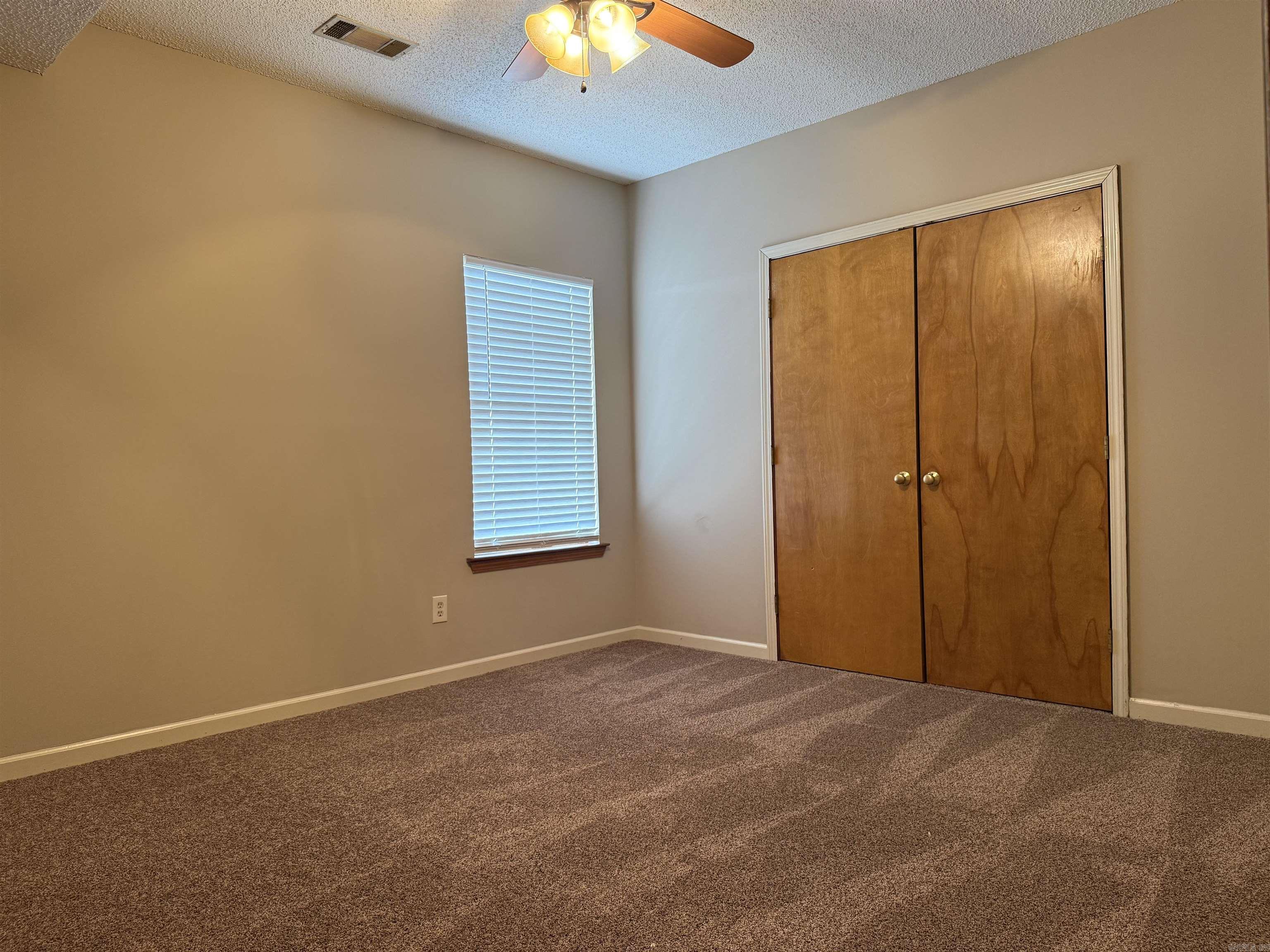 EDGEHILL TOWNHOMES ADDN - Residential