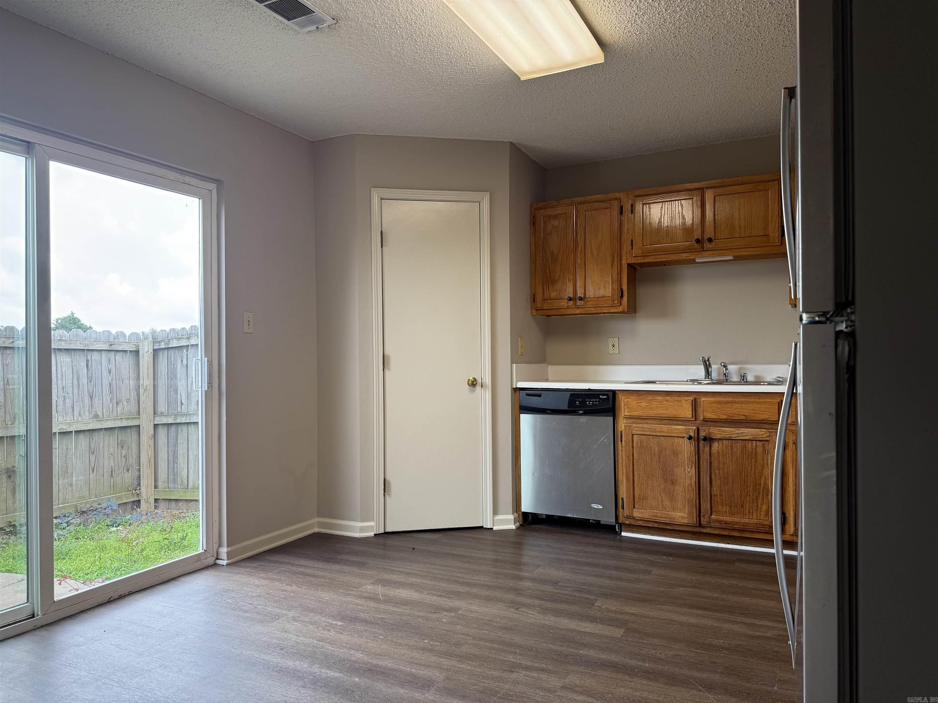 EDGEHILL TOWNHOMES ADDN - Residential