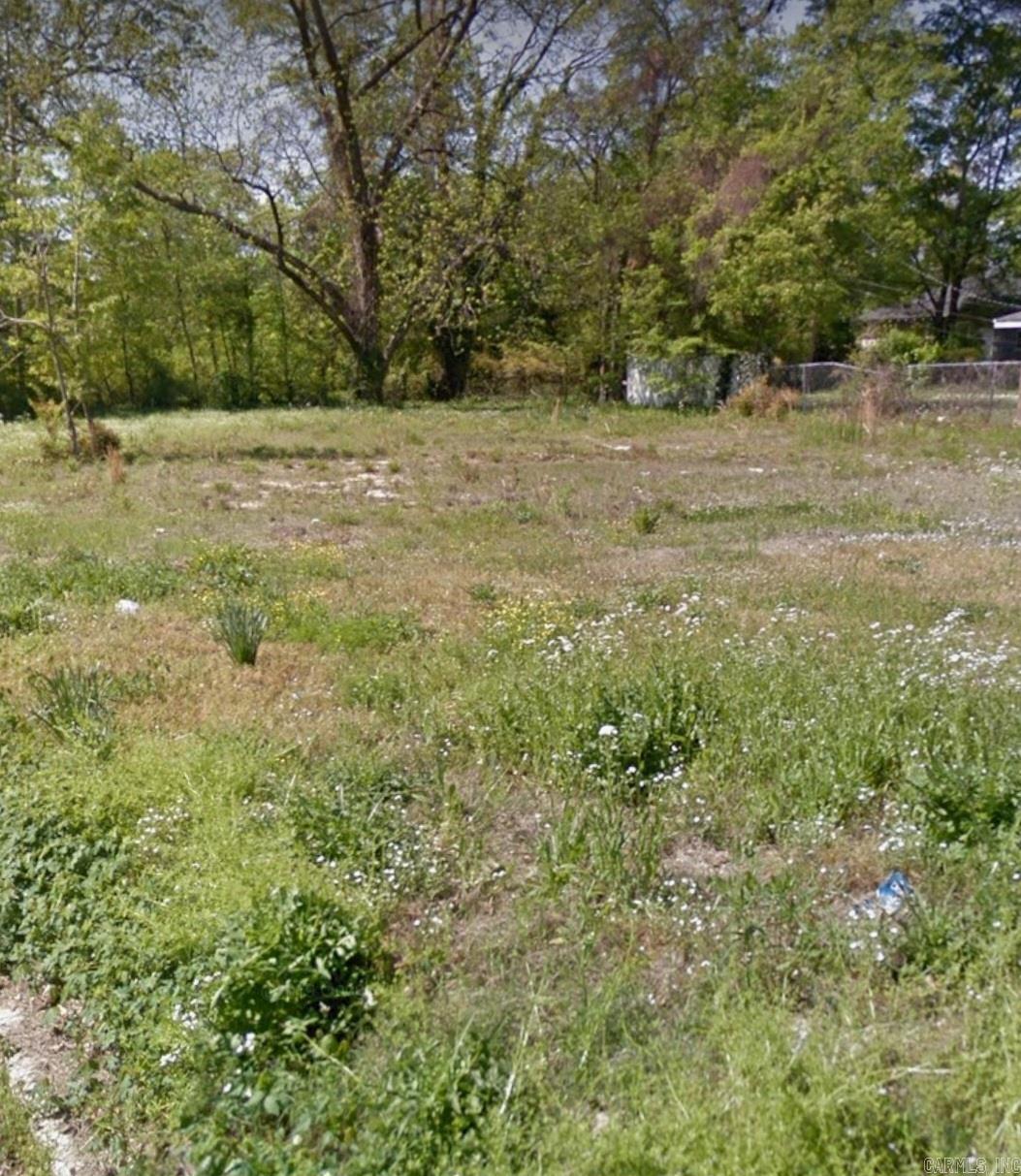 This .13 (+/-) corner lot in Pine Bluff, Arkansas of Jefferson County could be perfect for first time buyers or investors. Build a new home with the possibility of a rental opportunity. This area is at your convenience of local stores, restaurants and amenities. Seller to provide Limited Warranty Deed only.