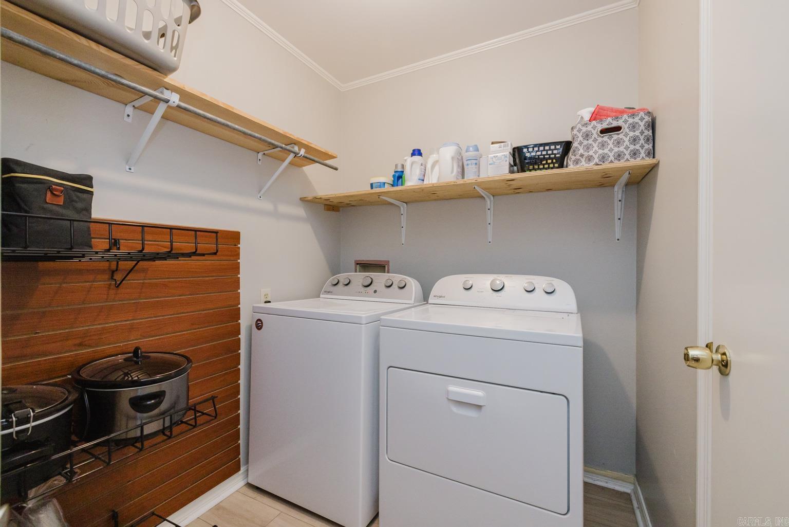 CEDAR RIDGE - Residential