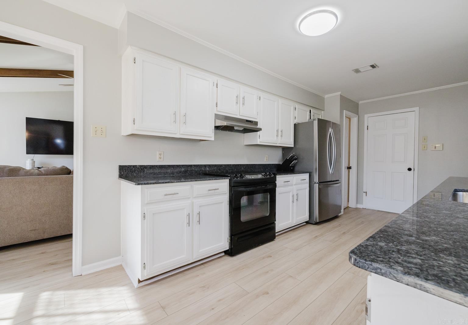 CEDAR RIDGE - Residential