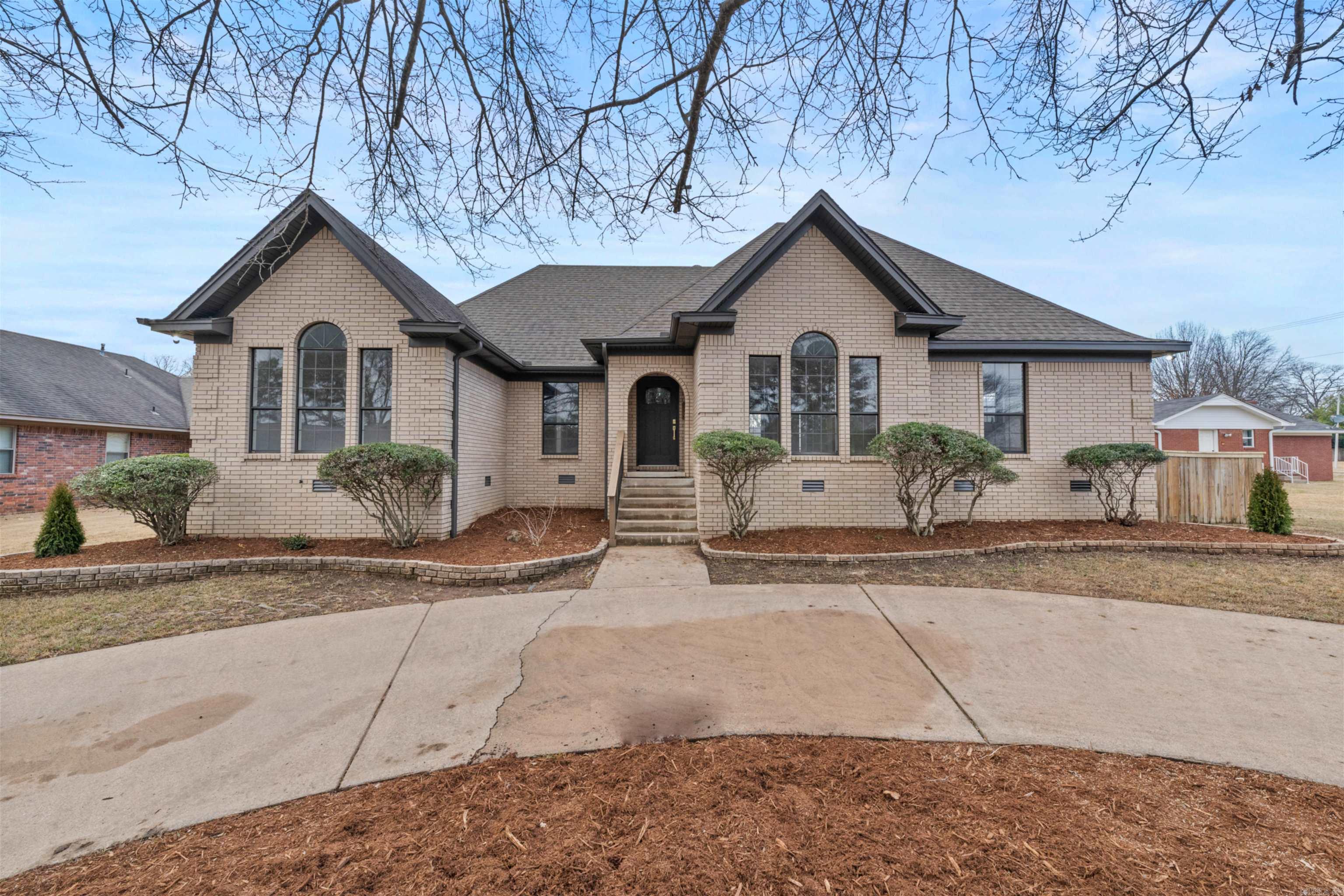 Welcome to this beautifully reimagined home in the heart of Sherwood, where modern luxury meets classic craftsmanship. Every detail has been thoughtfully curated to blend elegance with comfort and functionality! Four bedrooms, four baths and 3,574 square feet! This home has two Primary Suites that are spacious and serene, each with walk-in closets and spa-inspired bathrooms featuring tile showers and high-end fixtures. Large bedrooms and a versatile upstairs bonus room, perfect for a media room, office, or play area. Kitchen is perfectly positioned to have a view of the step-down living room, as well as, the front AND back yard! Outfitted with brand-new appliances, stylish lighting, modern finishes, fresh paint, new flooring, and trim work throughout the home. The backyard is fully fenced with a covered patio and newly landscaped yard, making it ideal for entertaining or relaxing. Donāt forget to check out the huge 3-Car Garage that includes a heated/cooled storage room! Enjoy the convenience of the circle drive at the front, or a private entrance from the semi-cul-de-sac at the back.This home seamlessly combines character with modern comforts. Itās a showstopper!