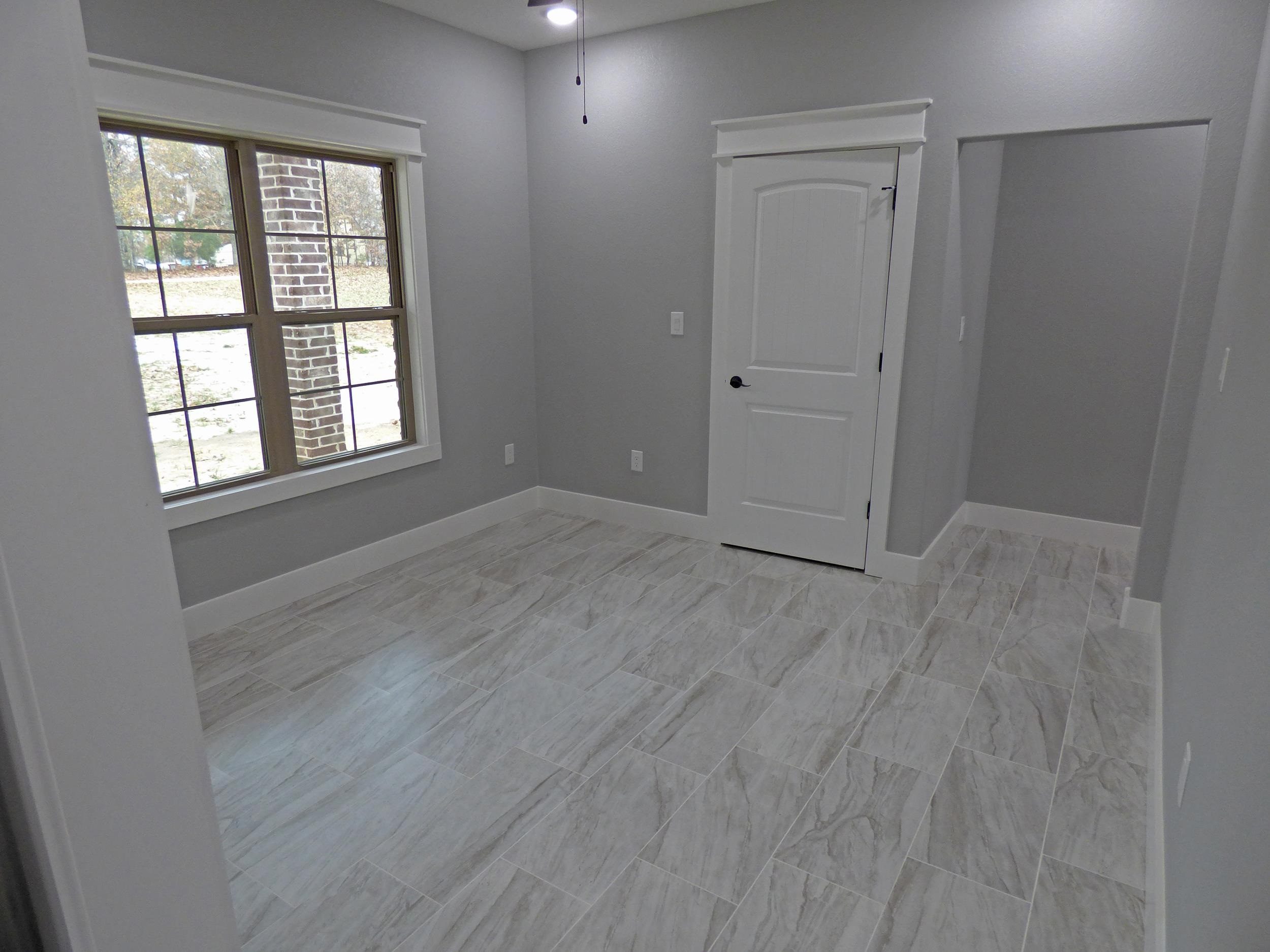 HIGHLAND OAKS - Residential