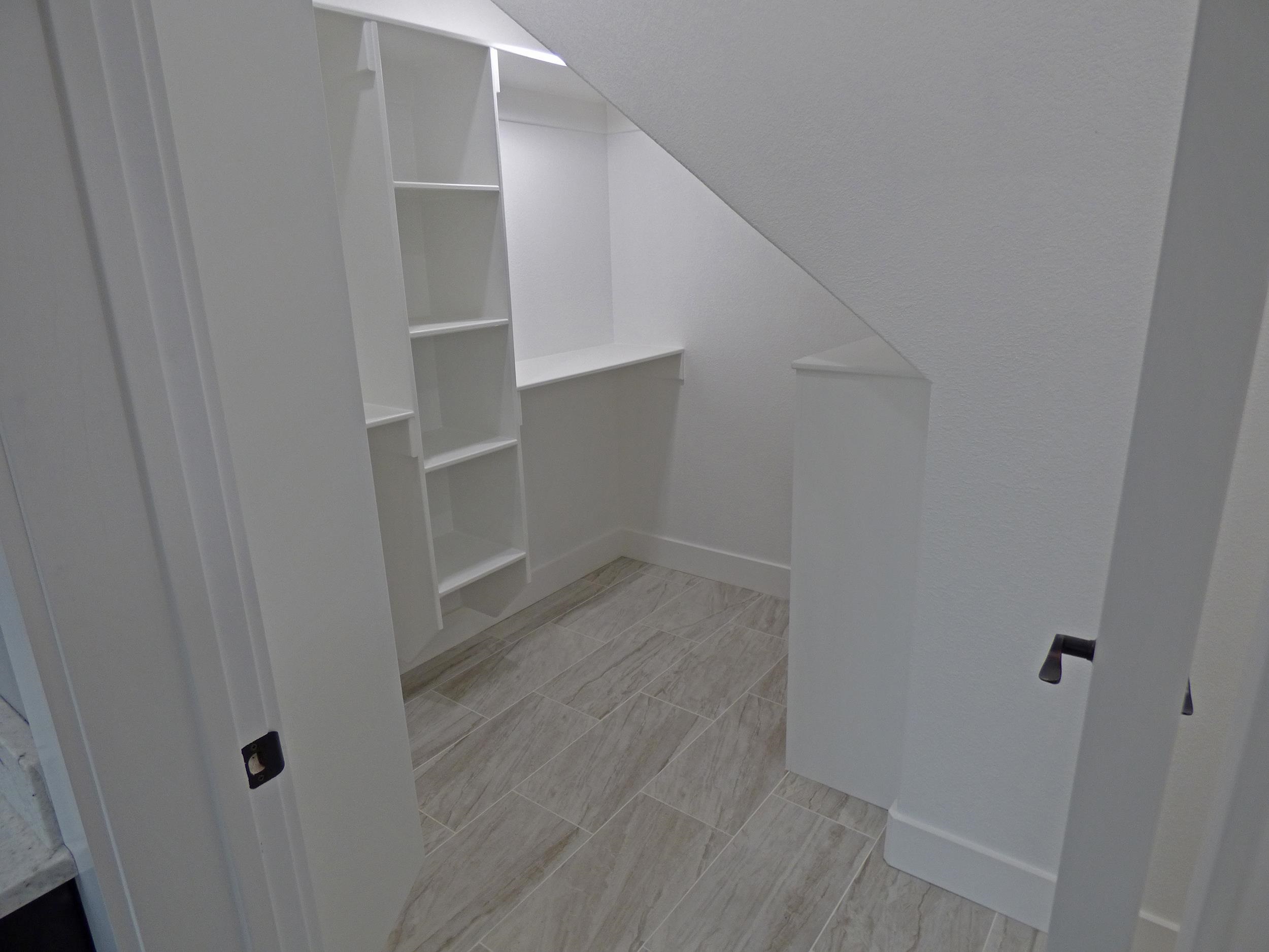 HIGHLAND OAKS - Residential