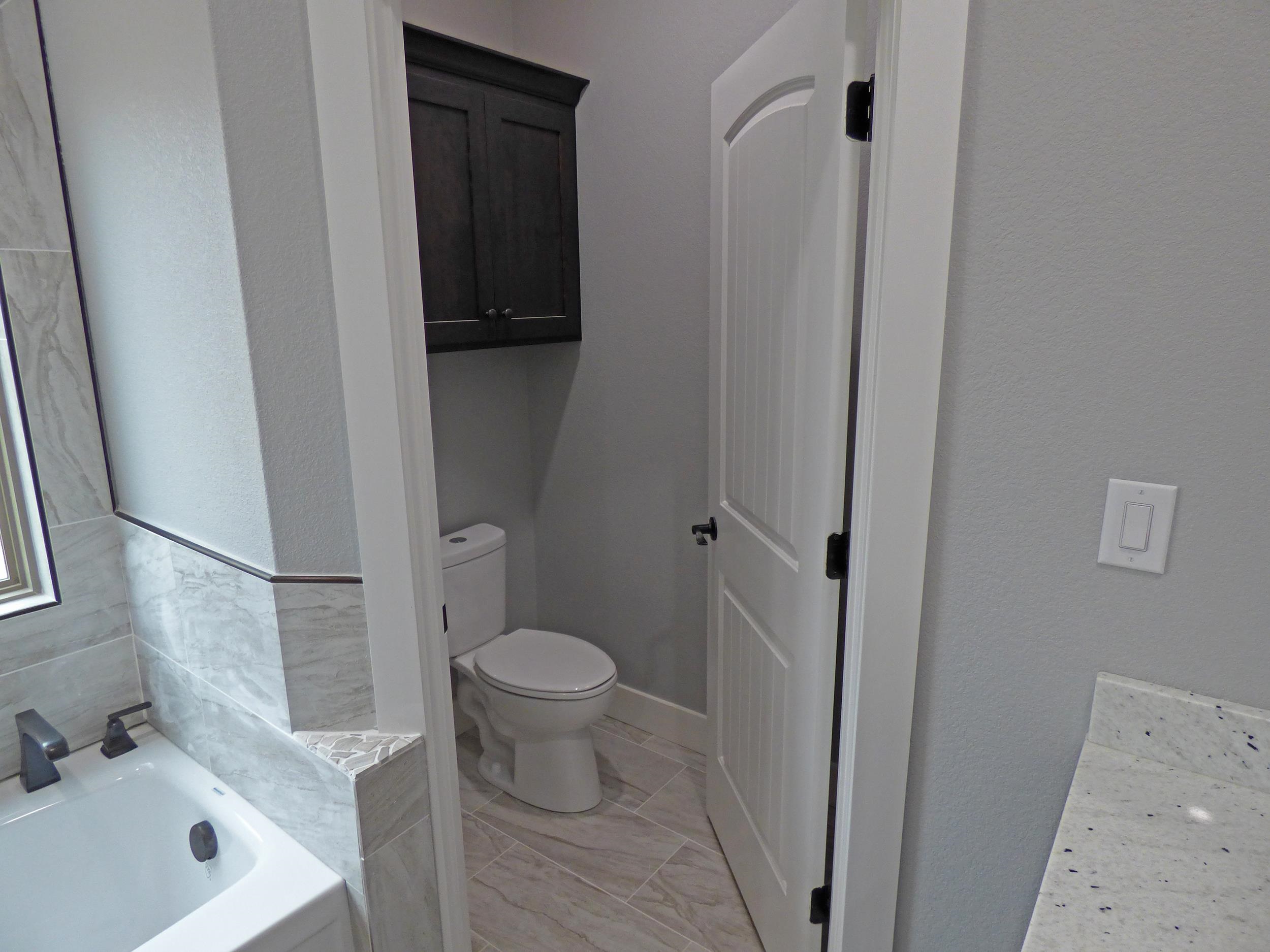 HIGHLAND OAKS - Residential