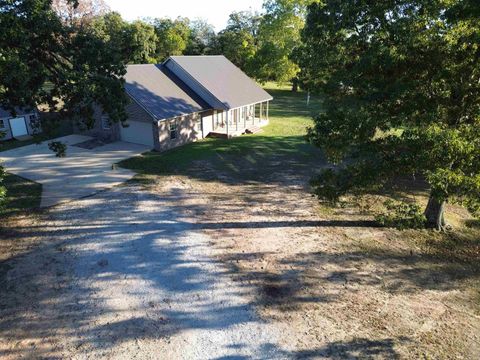 Photo of 112 Turney Drive, Marshall, AR 72650 (MLS # 25042712)