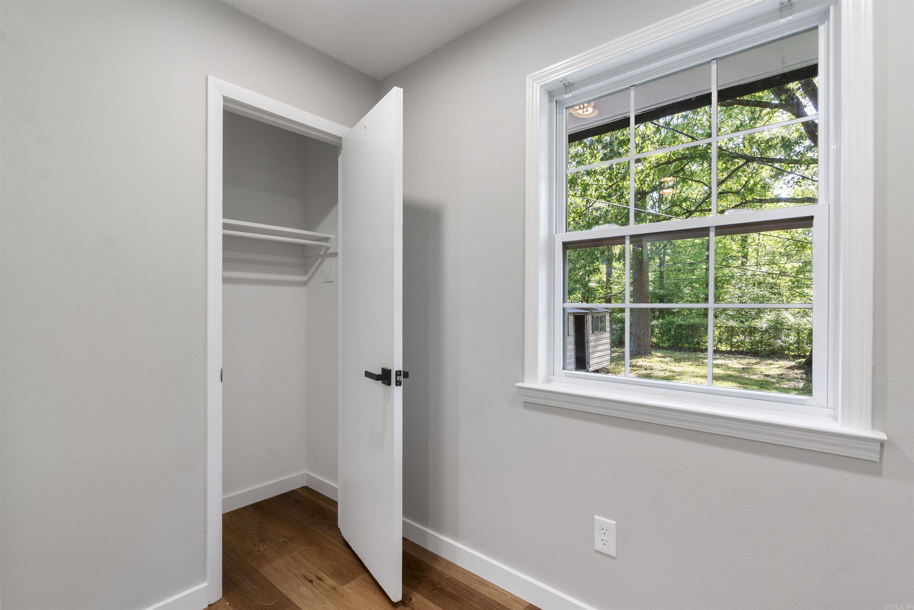 DESOTO TERRACE - Residential