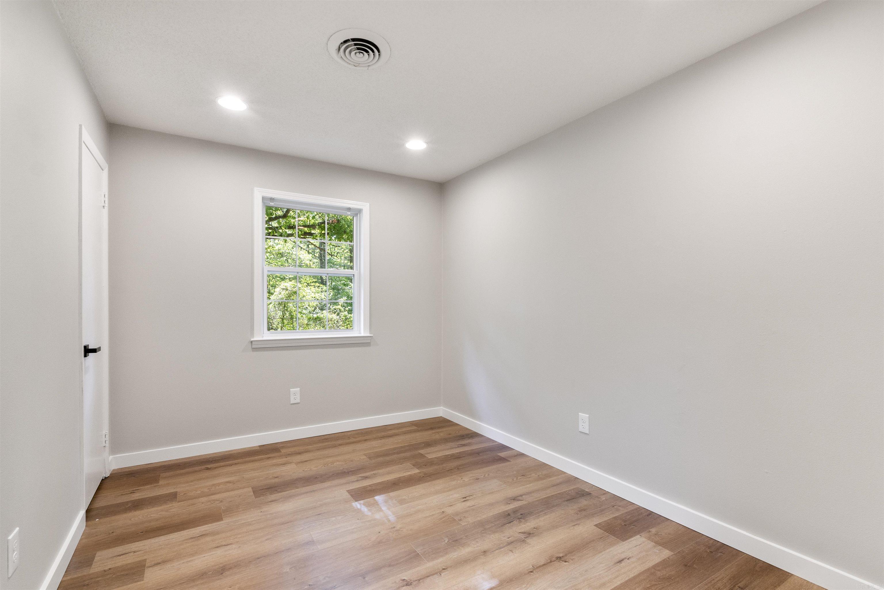 DESOTO TERRACE - Residential