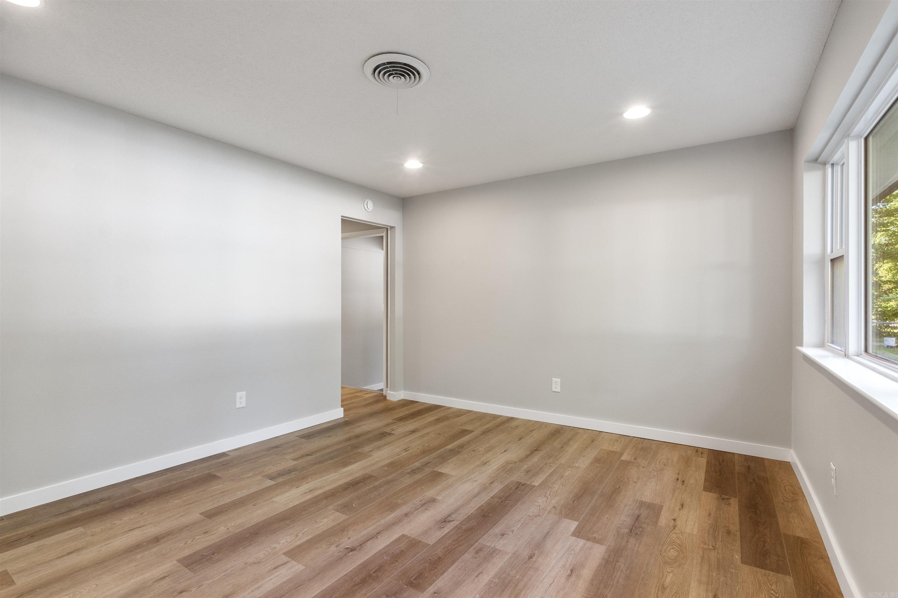 DESOTO TERRACE - Residential