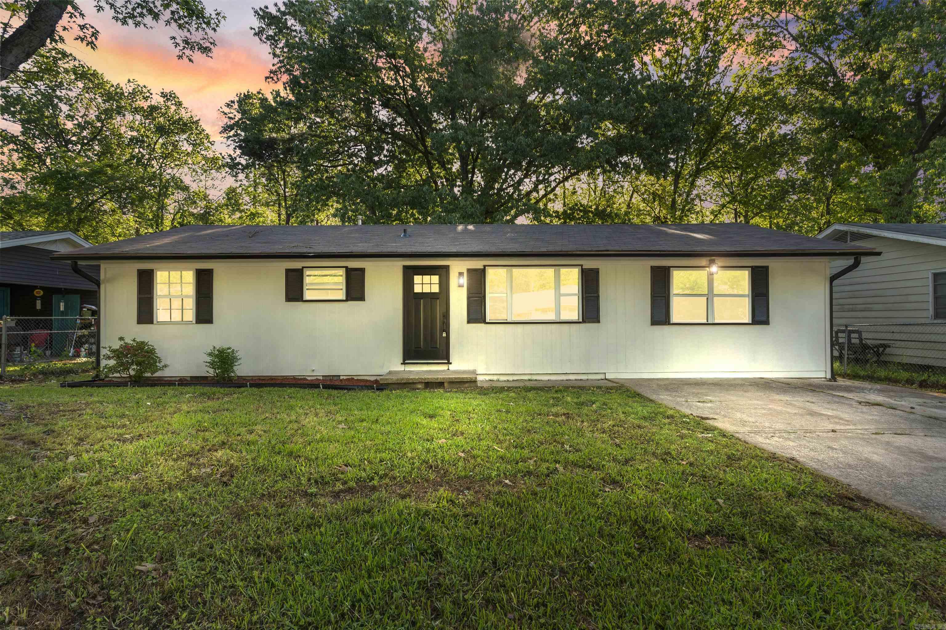 DESOTO TERRACE - Residential