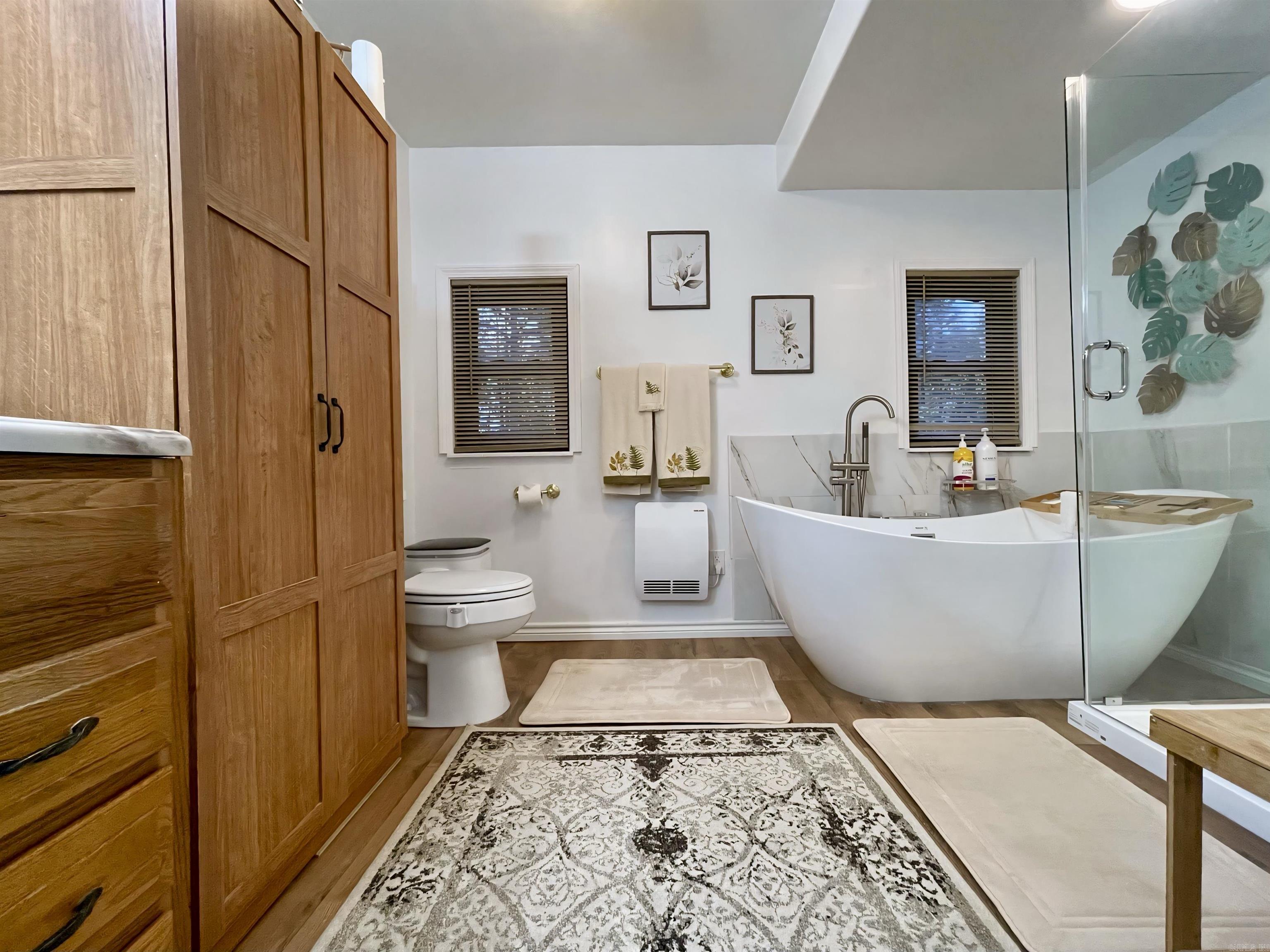 Clinton Original - Residential