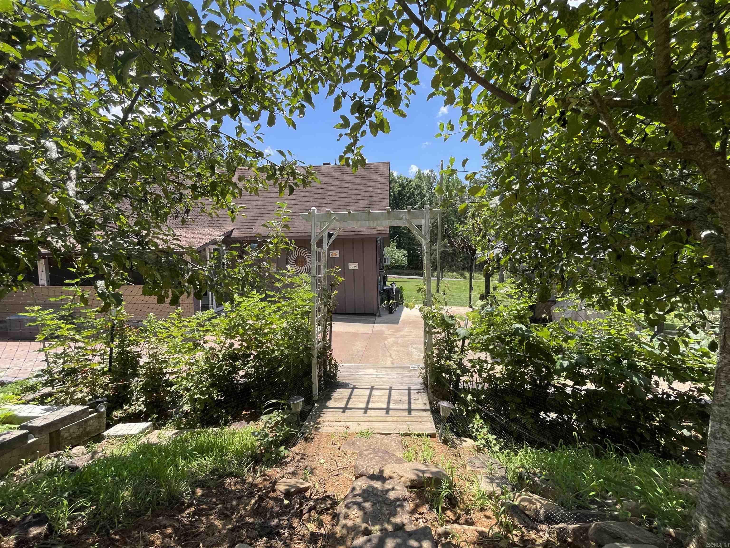 Clinton Original - Residential