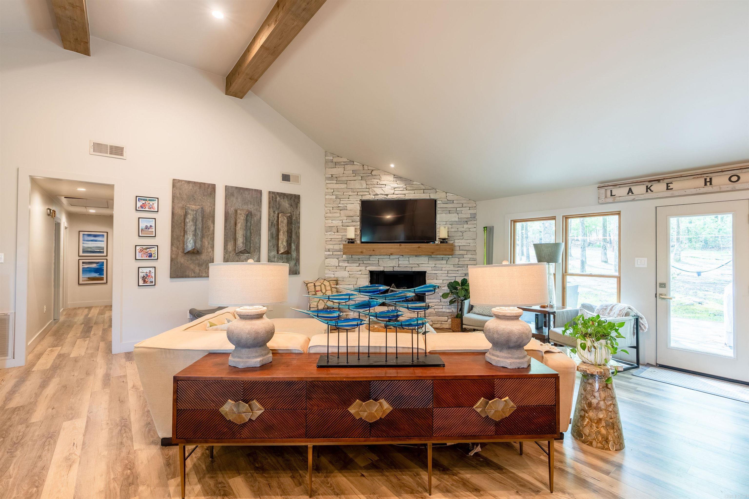 Eden Isle - Residential