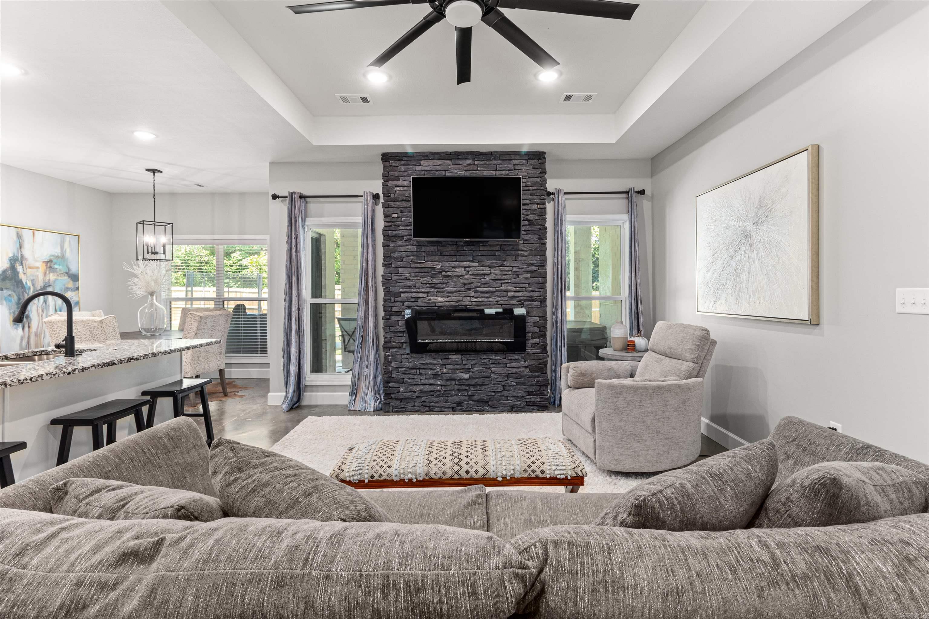 Register Estates III - Residential