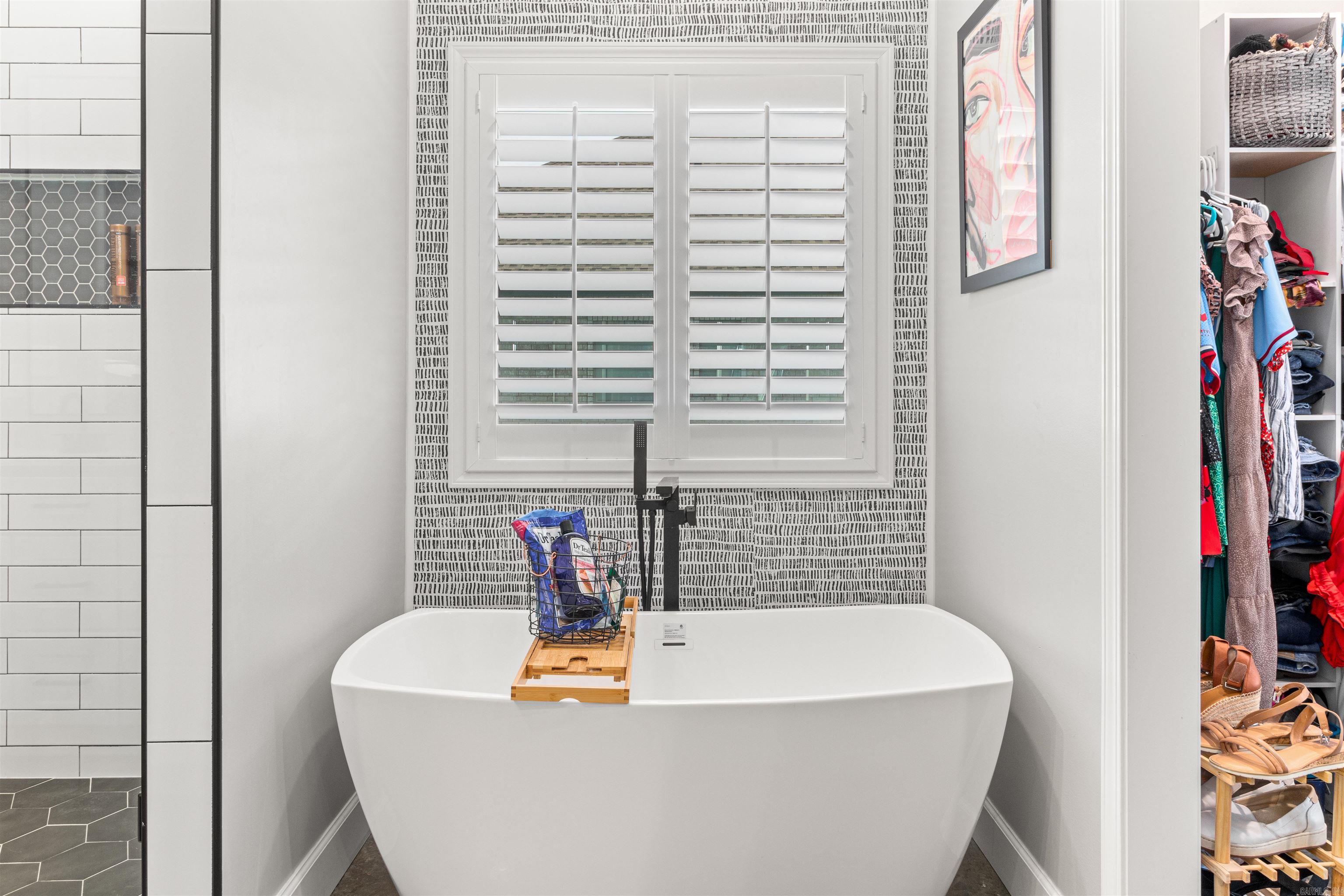 Register Estates III - Residential