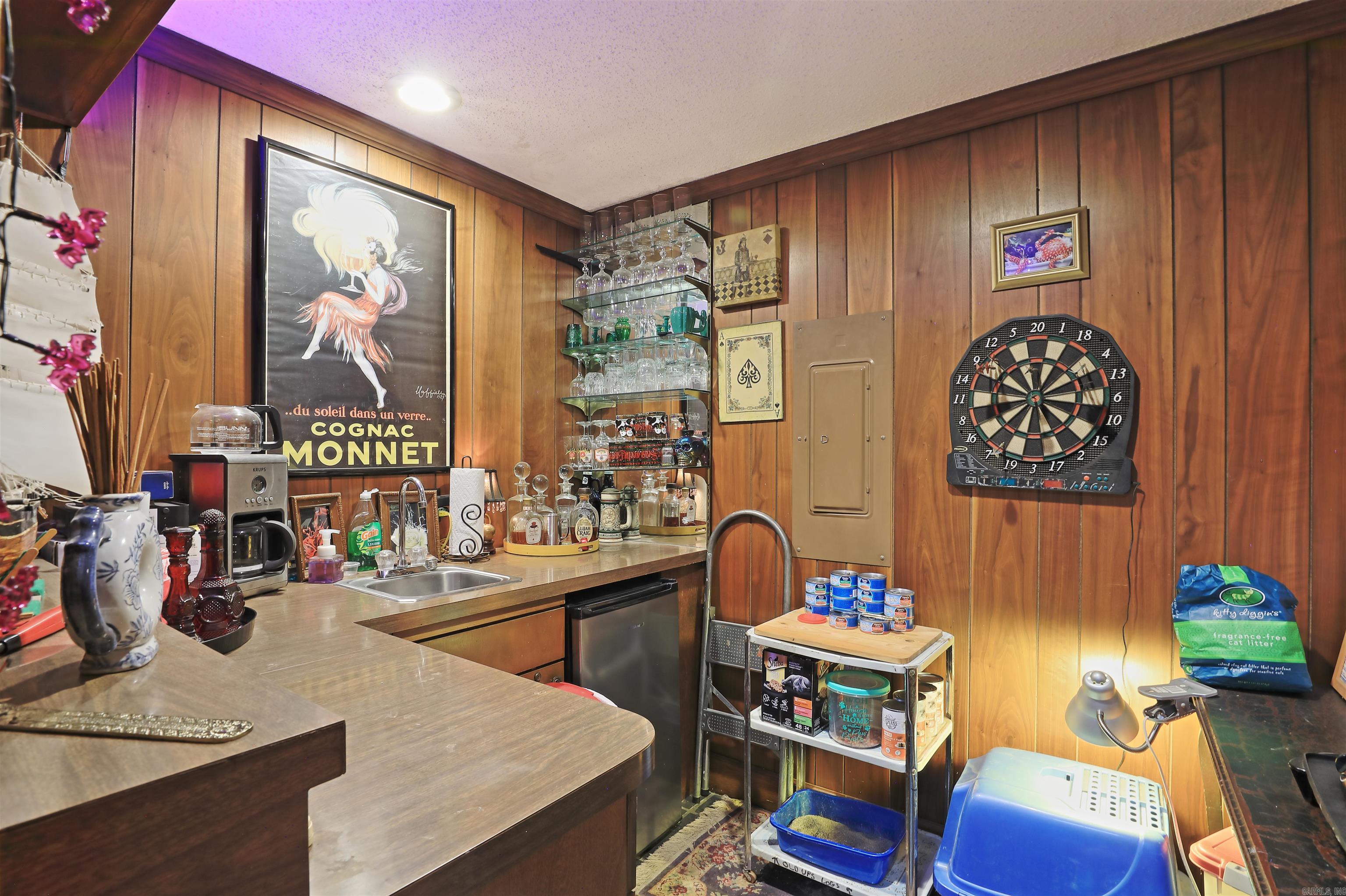 WESTRIDGE HORZ PROP REGIME - Residential